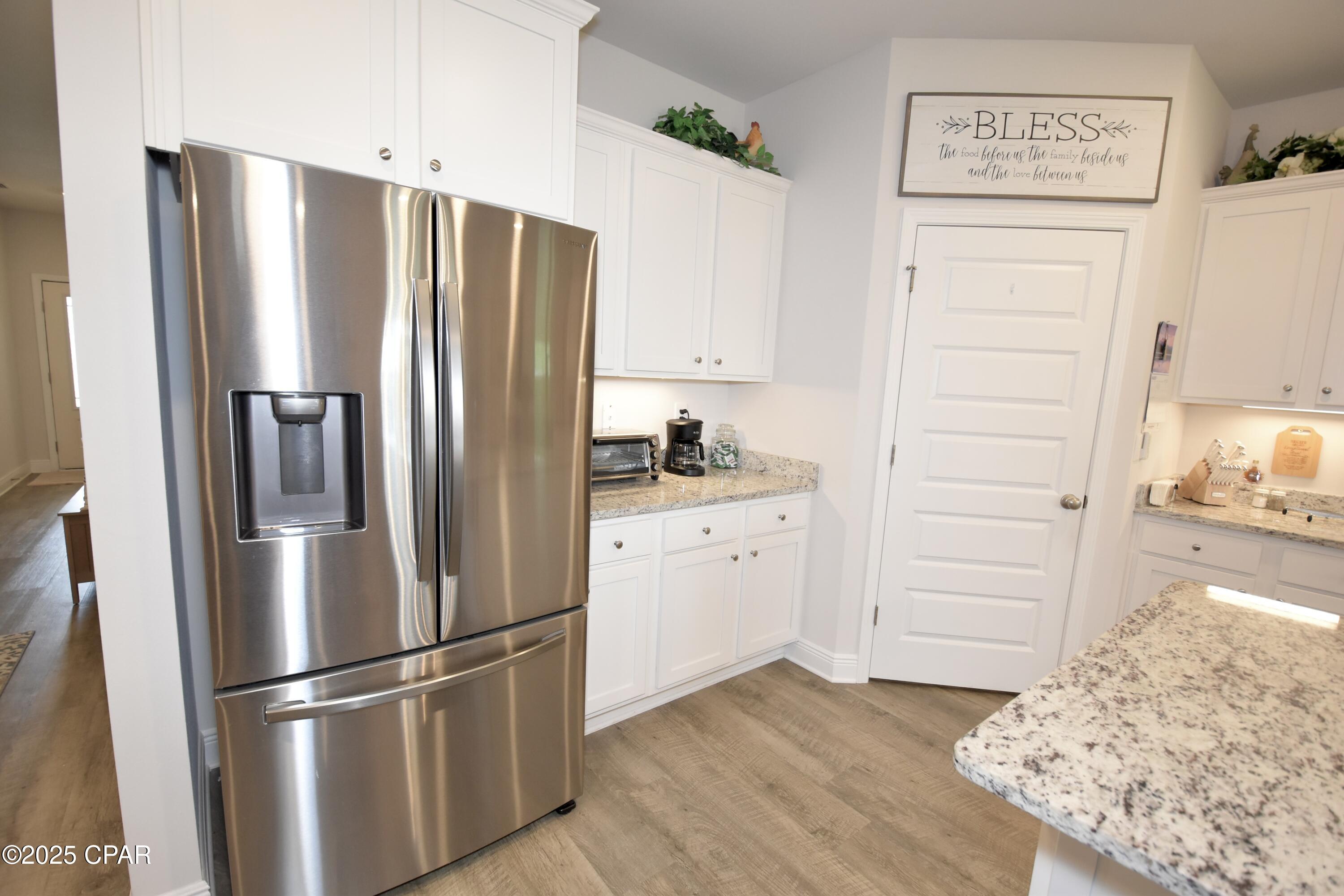 Ojecx7pj2nqexvlli8rl8rbmbjdvrs06igzjp8elfhm