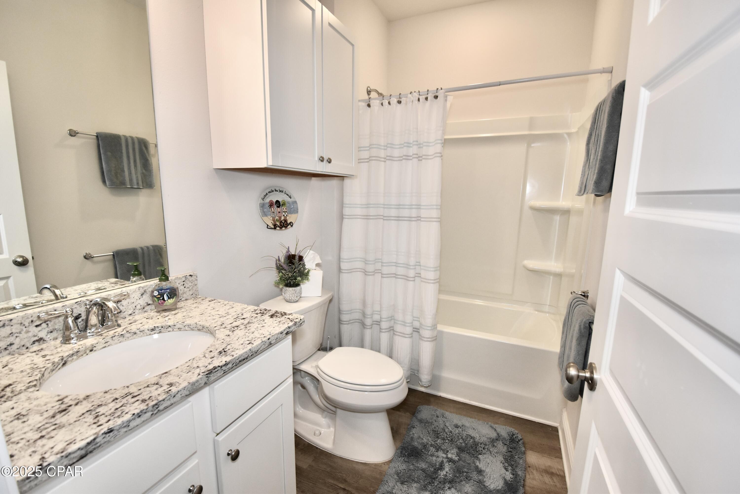 Qeyloy47rb2srhom1jfiaqrltc_yuptyrdrdff1d67i