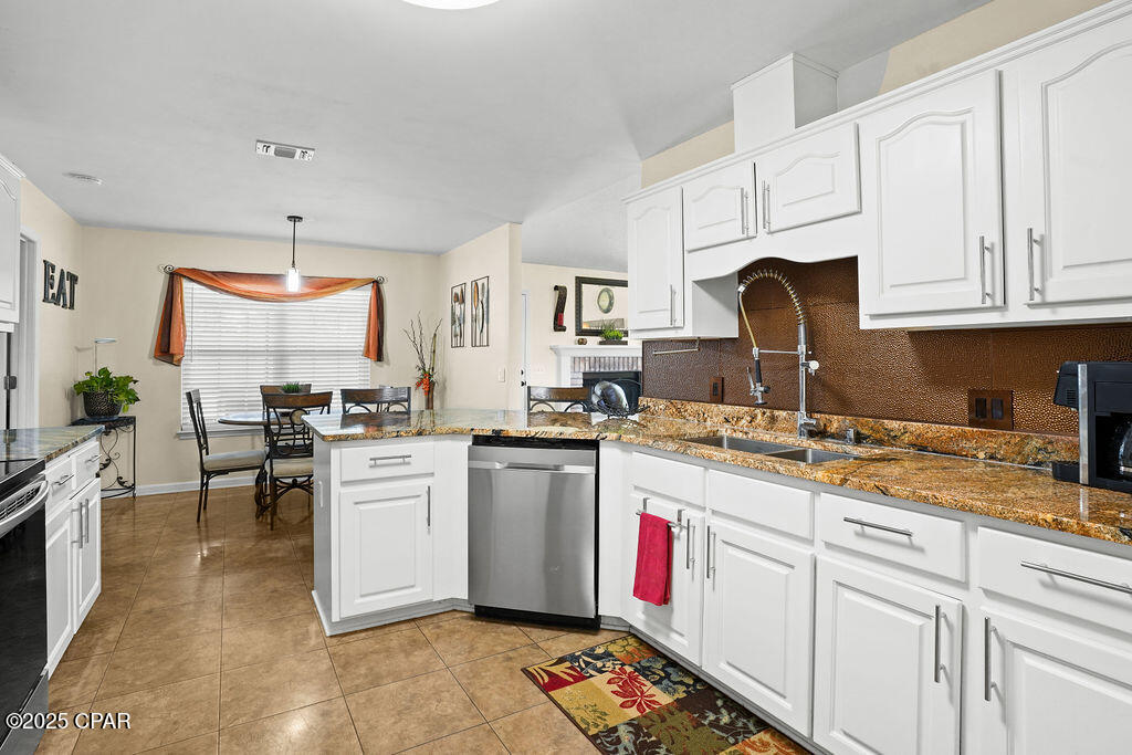 Nrcwcahaqxv4nwtcysf7xaeh7u6vcjlidf8wq4v3yw0