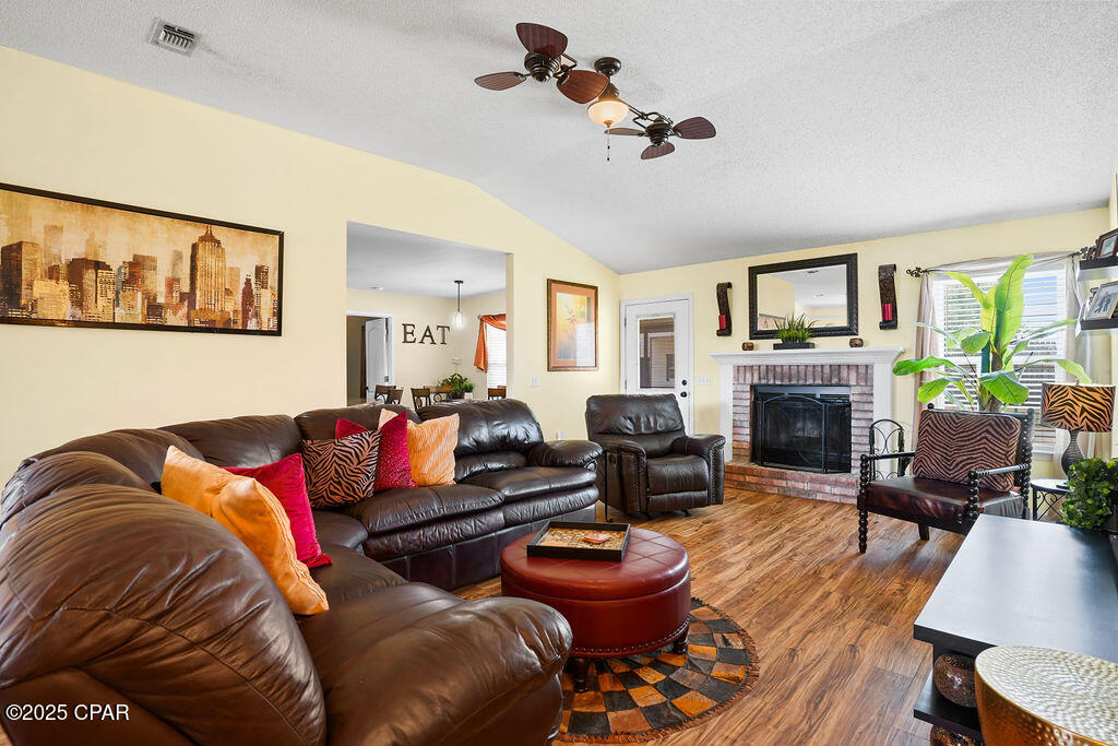 Tqf1zviwxgrjroegjz_gmjtkrjnnvthkitrgkyp6e9i