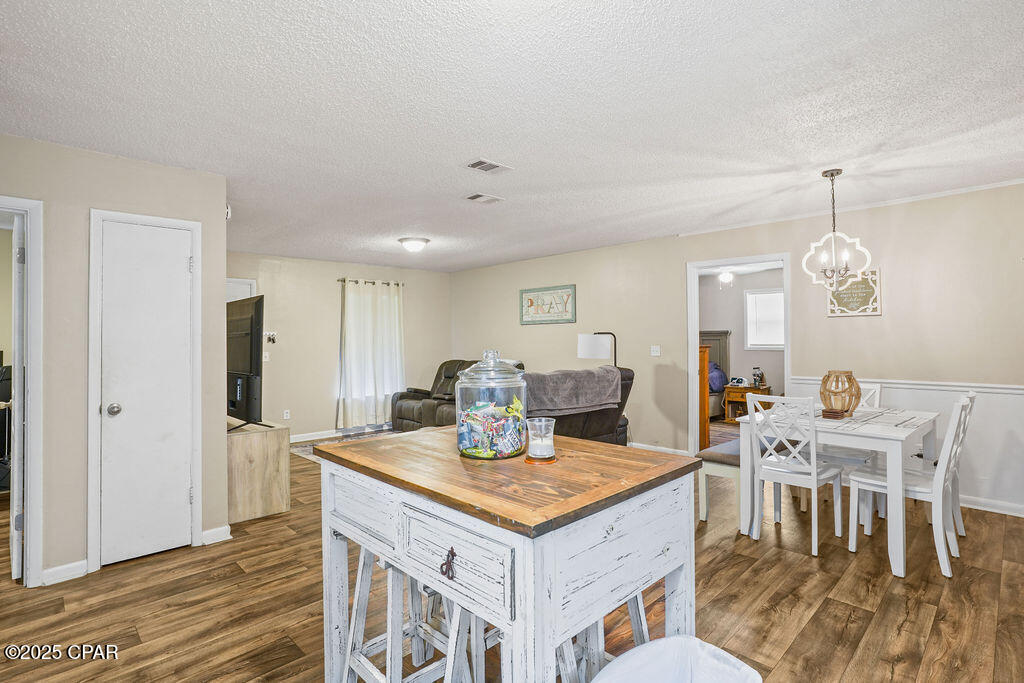 Bquqk7x54usz4otv9fx9wgzod_i4d_e7igs8en78 C8