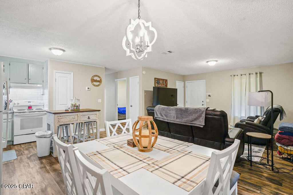 Ulee4k76mgxiugclxipxcb0qsymfjuqq2zu1kvdstvw