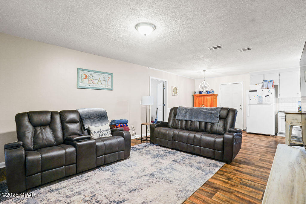 Nckgg Tkond72__f9jcfymrvpejejvxjrenoqx5lupq