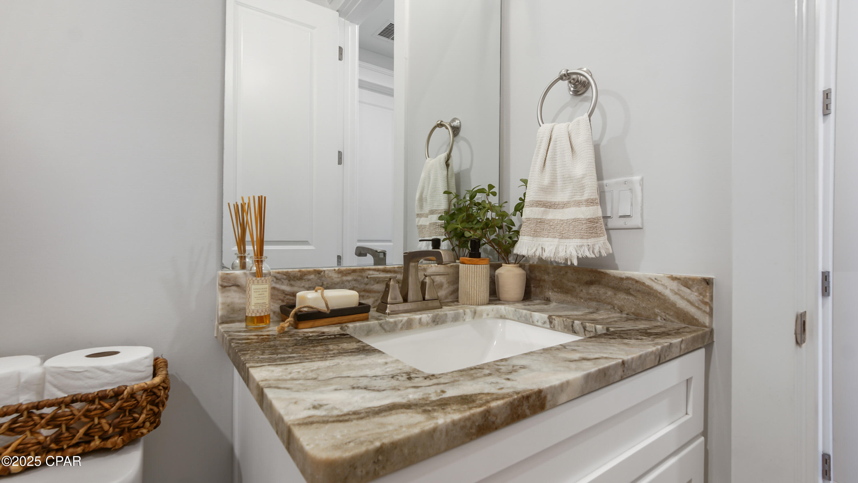 Image 8 For 809 Breakfast Point Boulevard