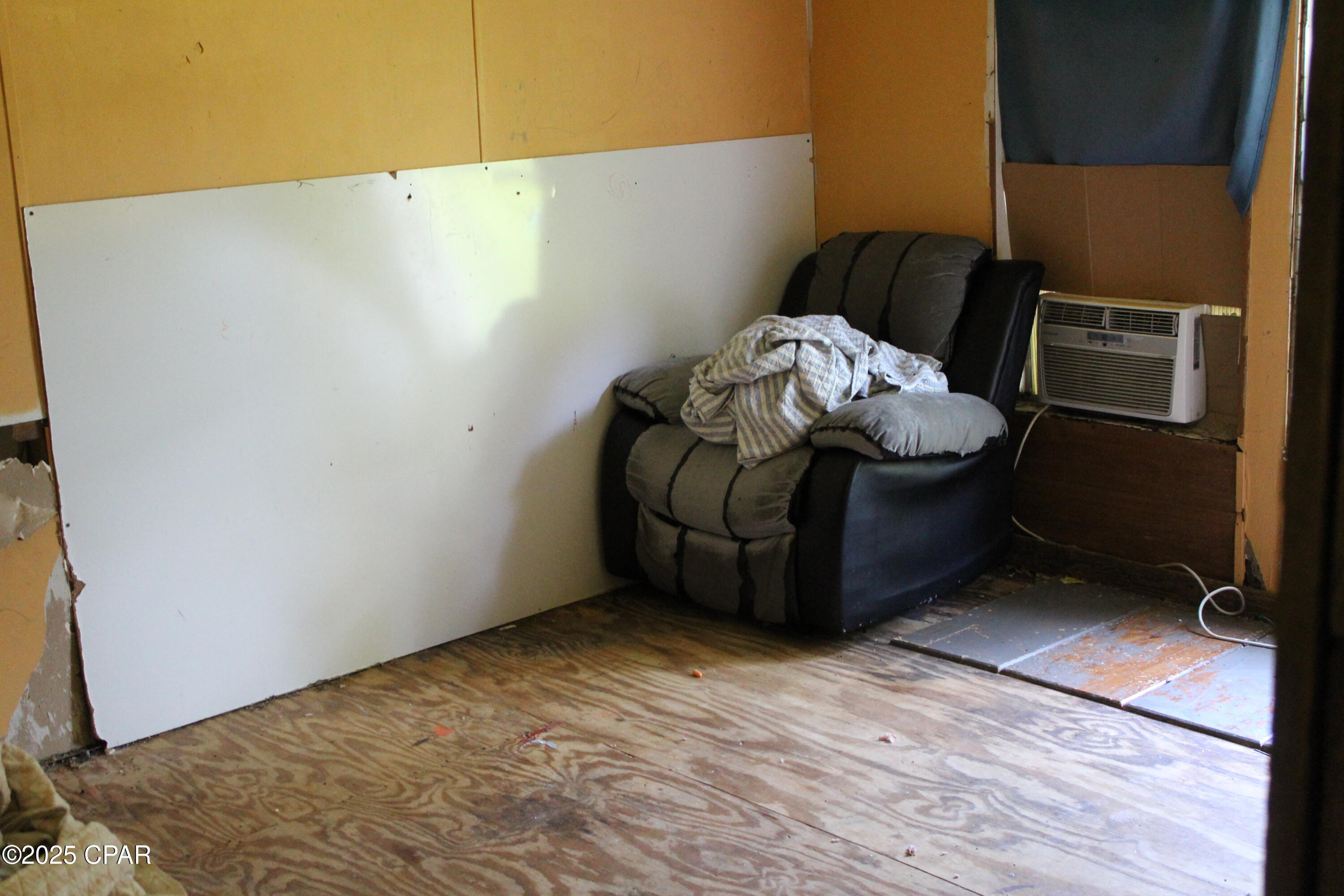 Dkq_vyw74hsvr5ucehf If9tnl5htvzyfgv7v2fyvyu