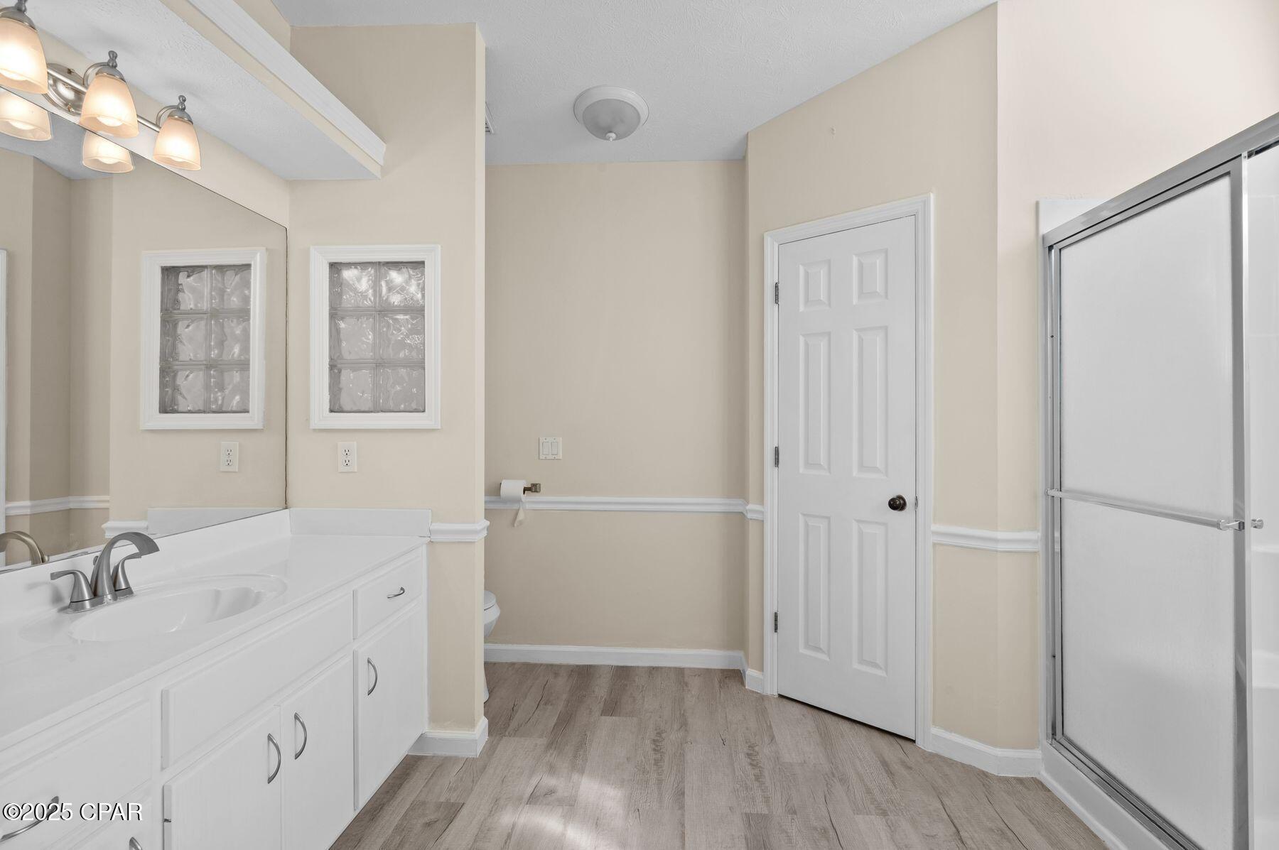 1zadonmokmksw5glyvye__vbsdgmmynpj3ry0vl9apg