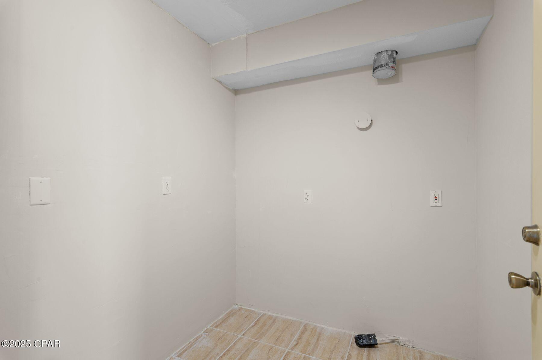 Sfisvfytejexkc7lzpx7vtqrs Iqubum1rccuagrjma