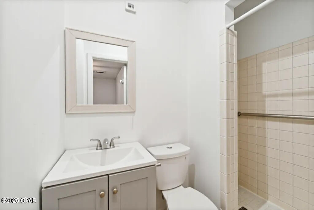 Qmbrxl4rpmntihdrq5kov1lnerxwr6lukk3xnal7ima