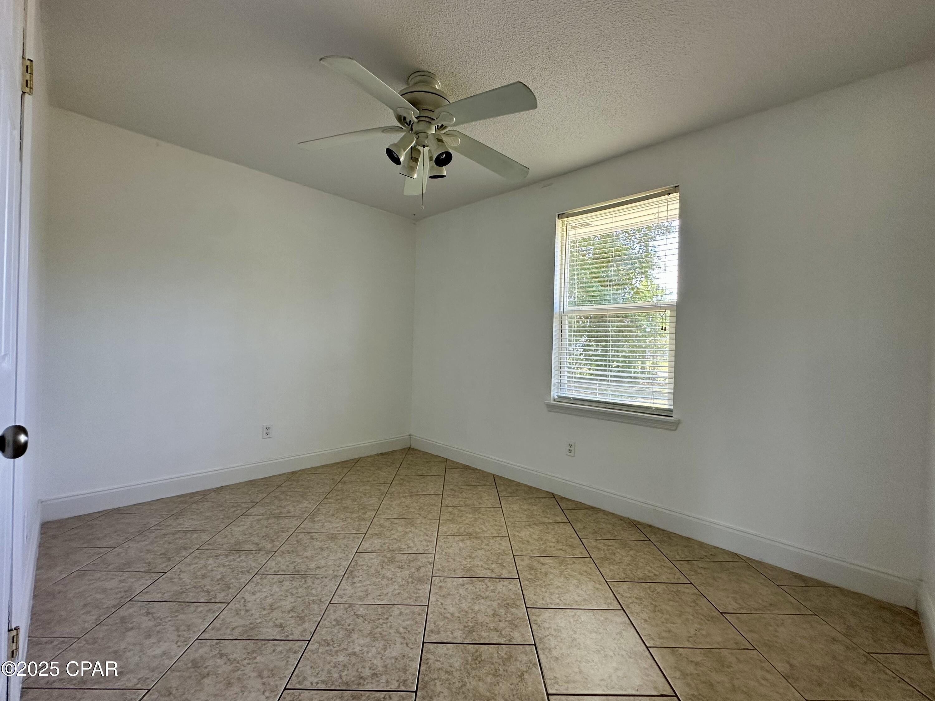  Xcvxvmbvvro22nyfzuxgivkuucgn9l6jvjcbvtlfqu