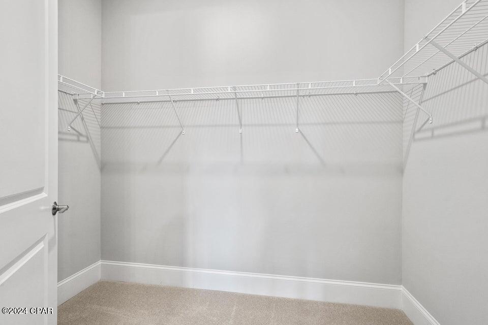 Db1b_glpp6ioxukbu657nkncfu4hh1whjg2v3ewnxyo