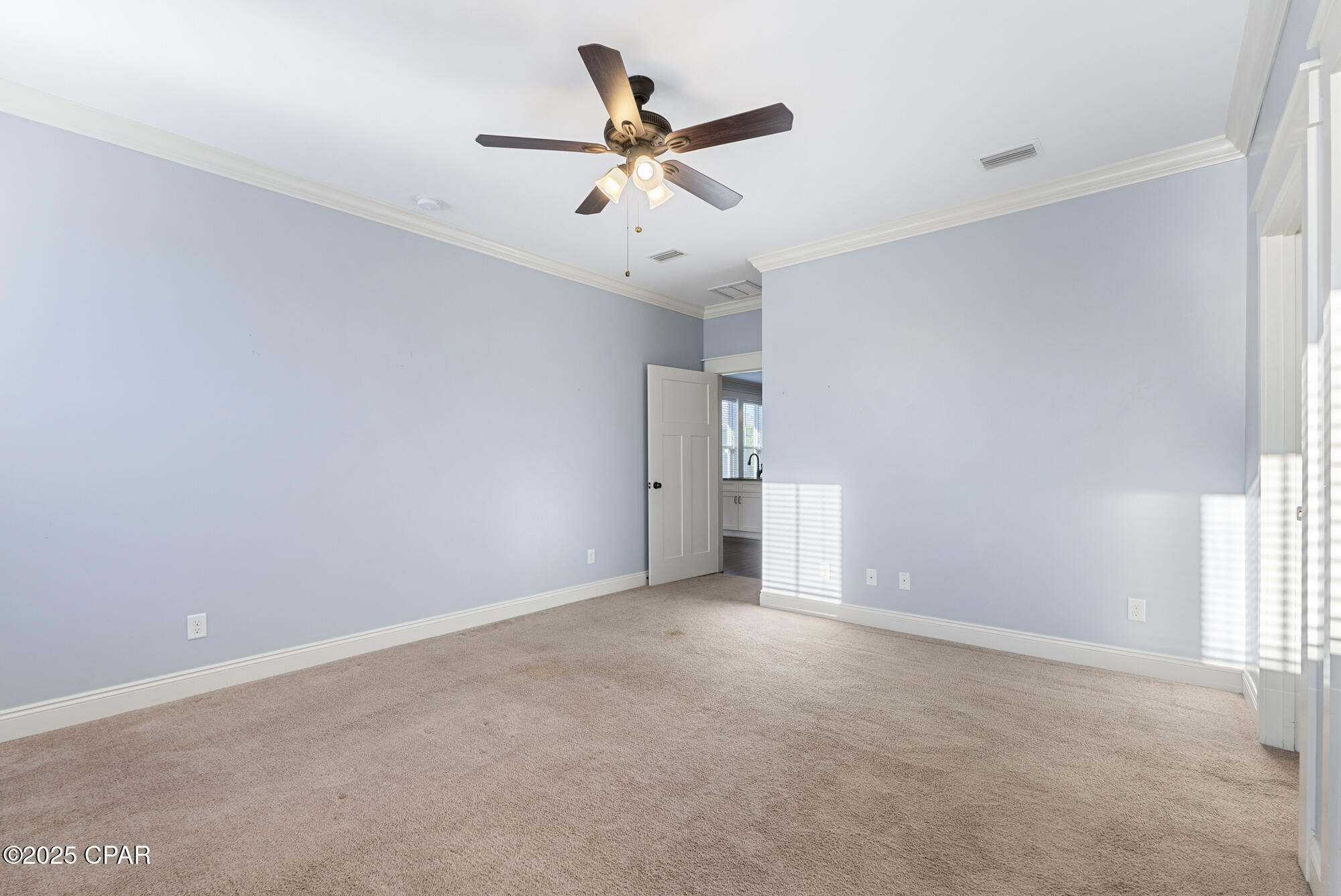 Image 17 For 6805 Beach Drive