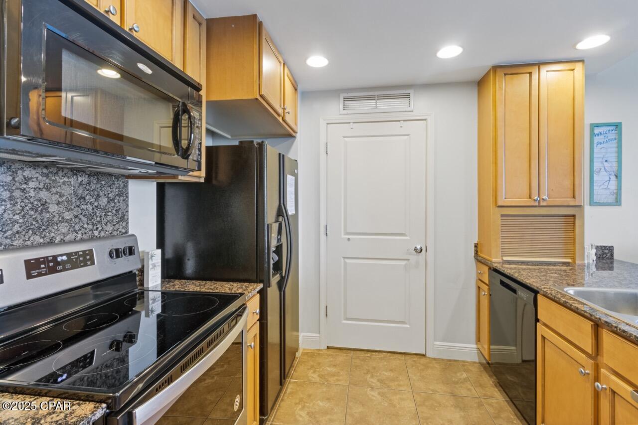 Image 34 For 16701 Front Beach Road 1803