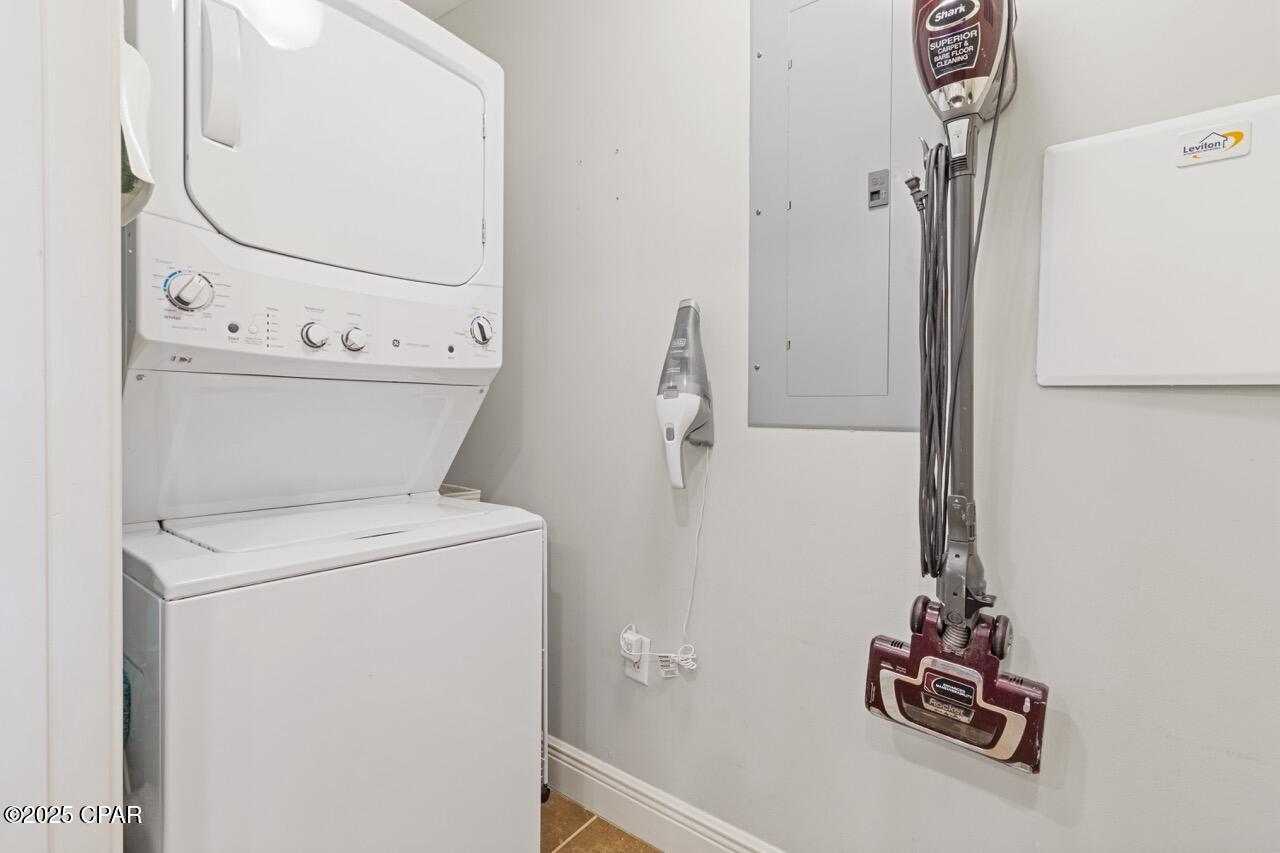 Rpodab0gvz7gudz97a969m_bc0sjuffraq9_co_z_4q