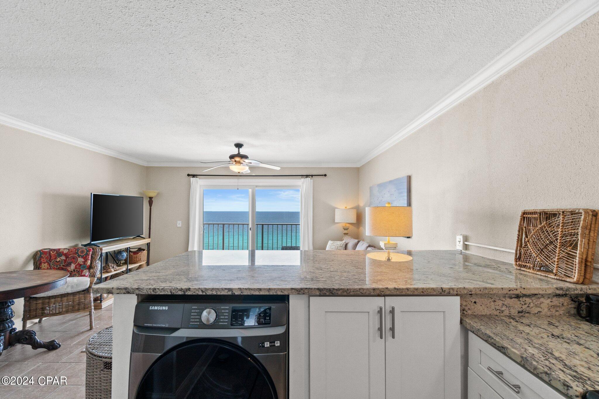 I8m1jdsevfuj2axumkn Aoaafmiwlvkafal5jlojgz4