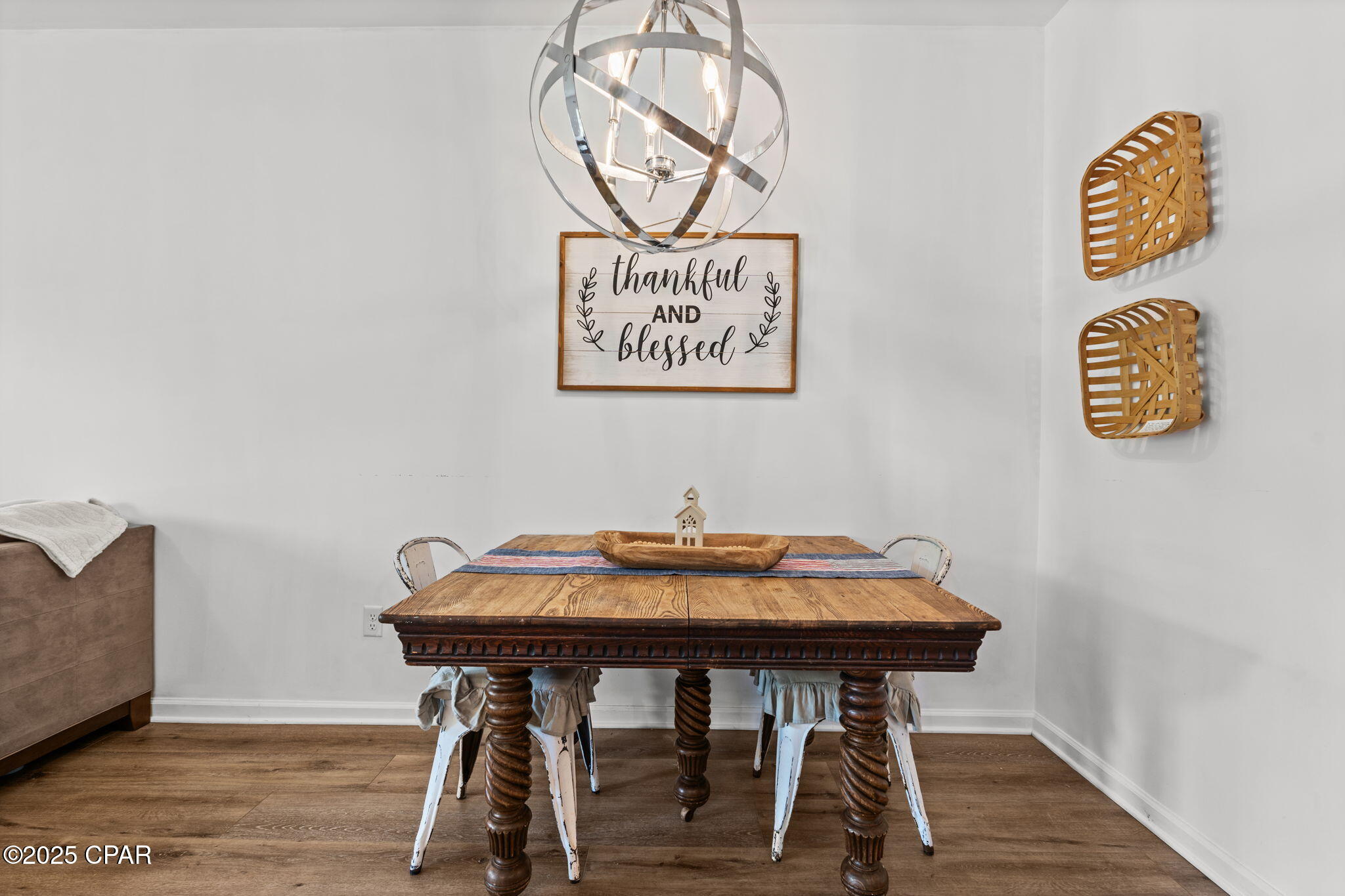 Dhdnzrv958kxcyl4dgedxds2d8o09uuciaqmeegfxx0