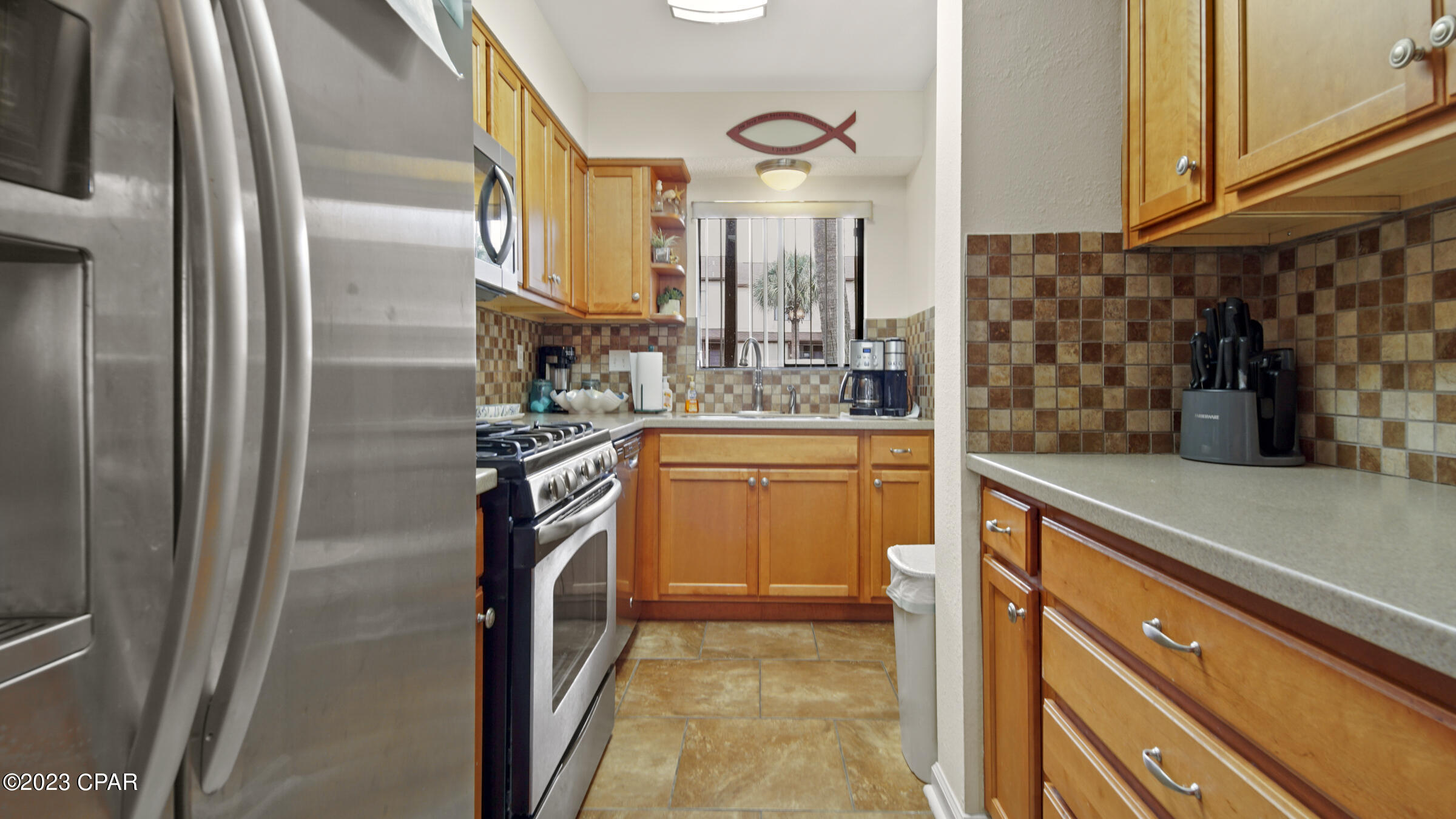 4blrbhwd7n3kx9rdpspe2ib4krel9sn2hzhqshulfuw