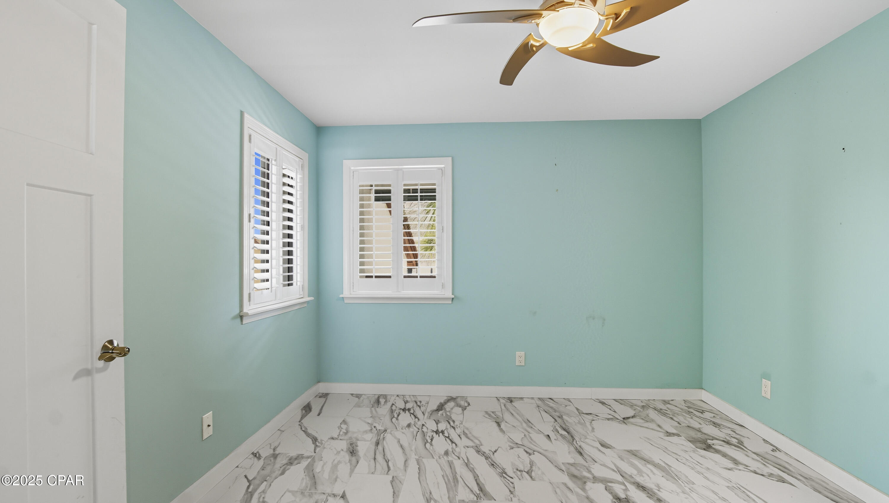 Image 17 For 8730 Thomas Drive 113