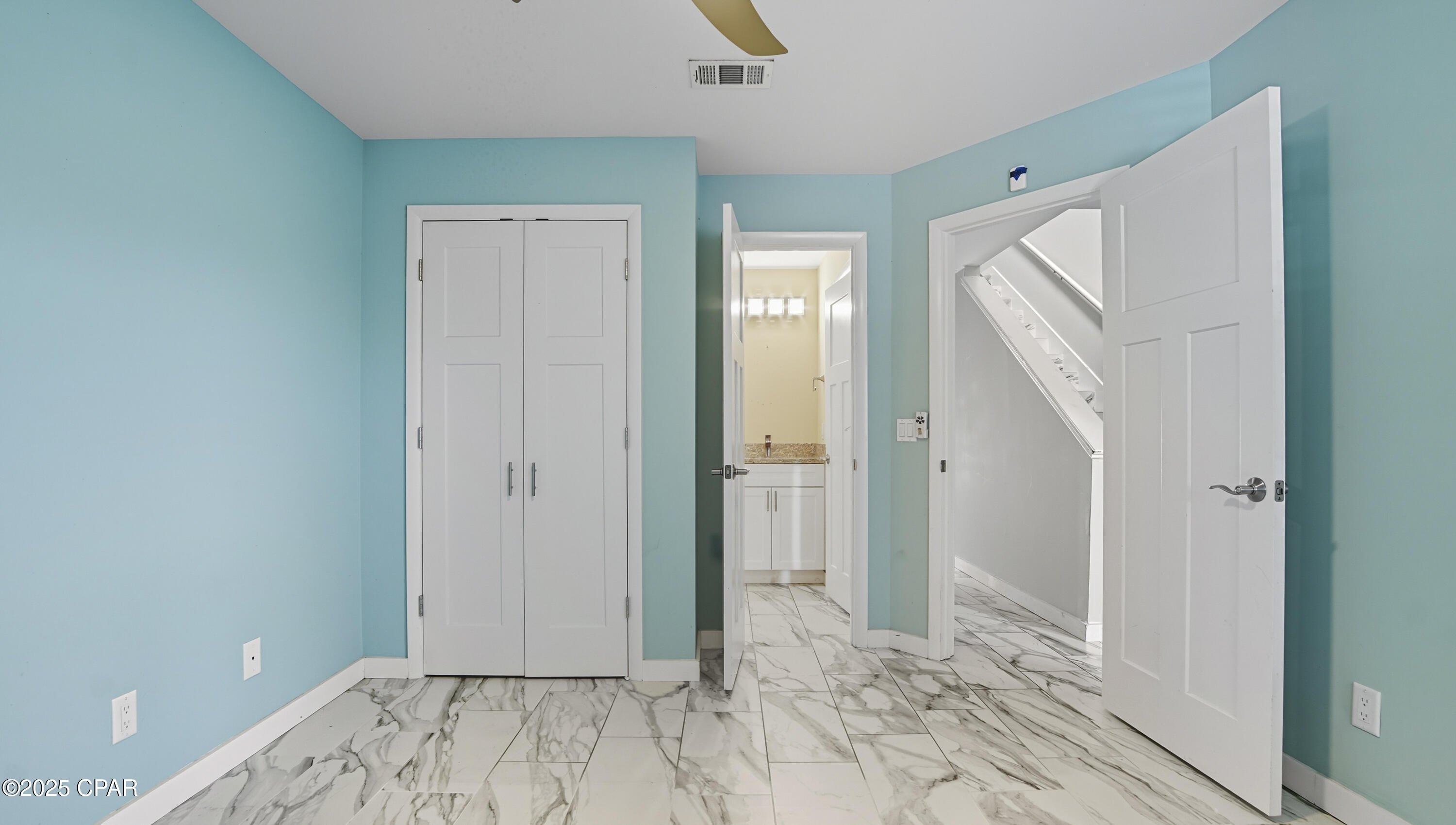 Image 18 For 8730 Thomas Drive 113