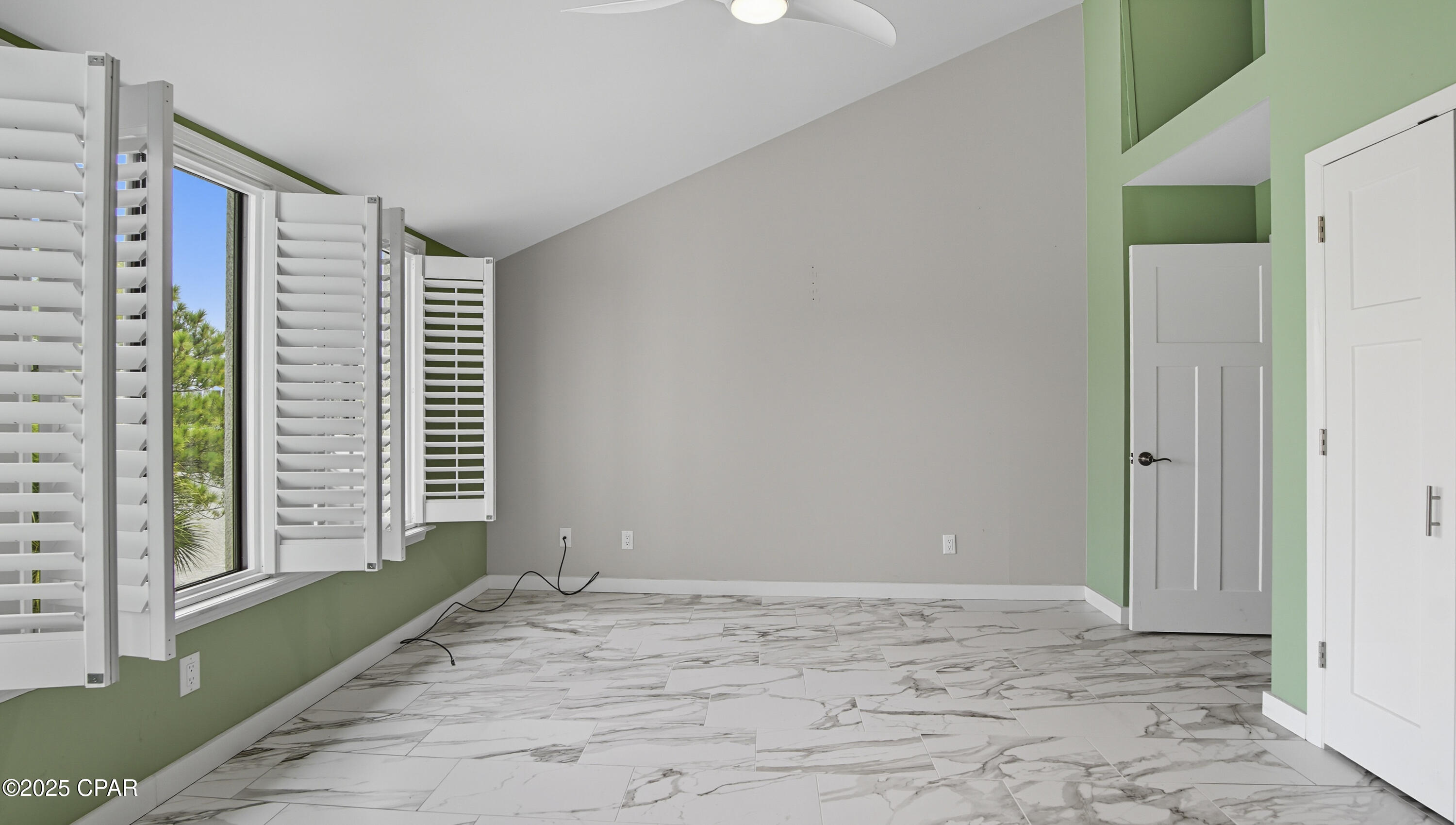Image 23 For 8730 Thomas Drive 113