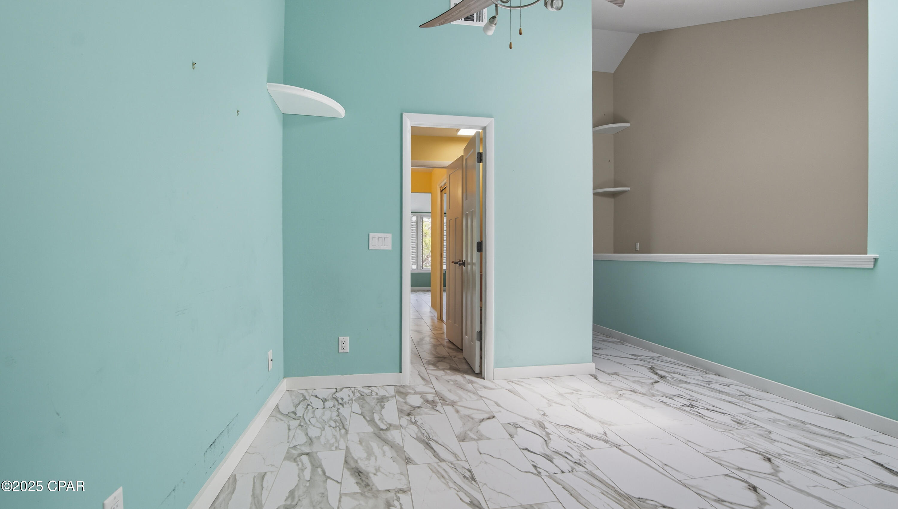 Image 30 For 8730 Thomas Drive 113