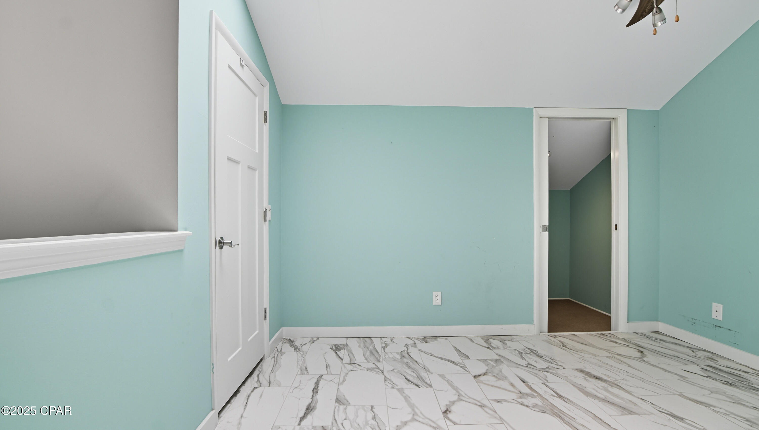 Image 32 For 8730 Thomas Drive 113