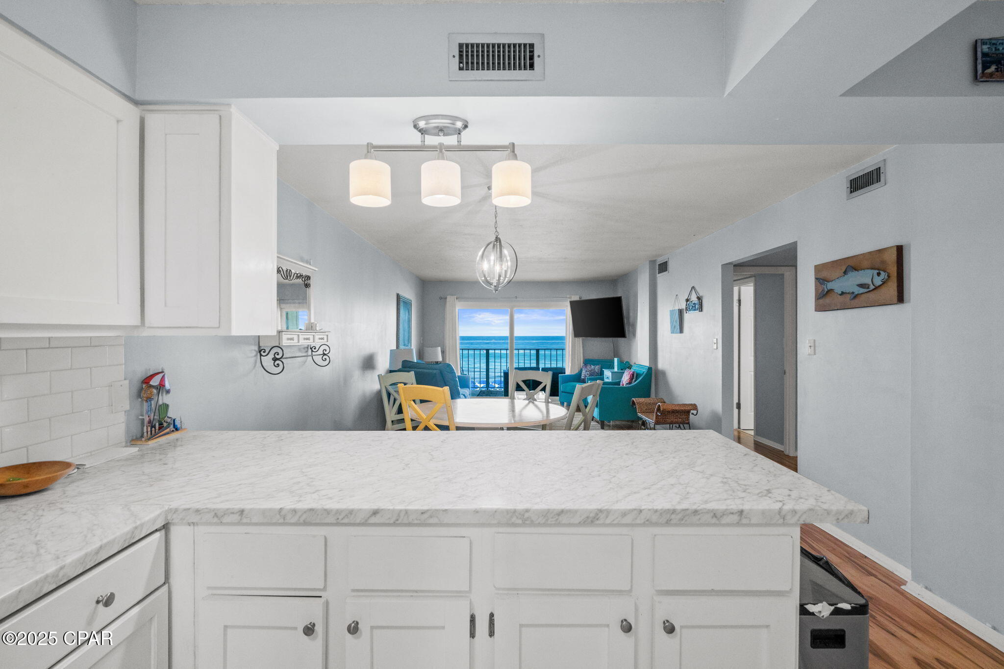 Image 12 For 5801 Thomas Drive 320