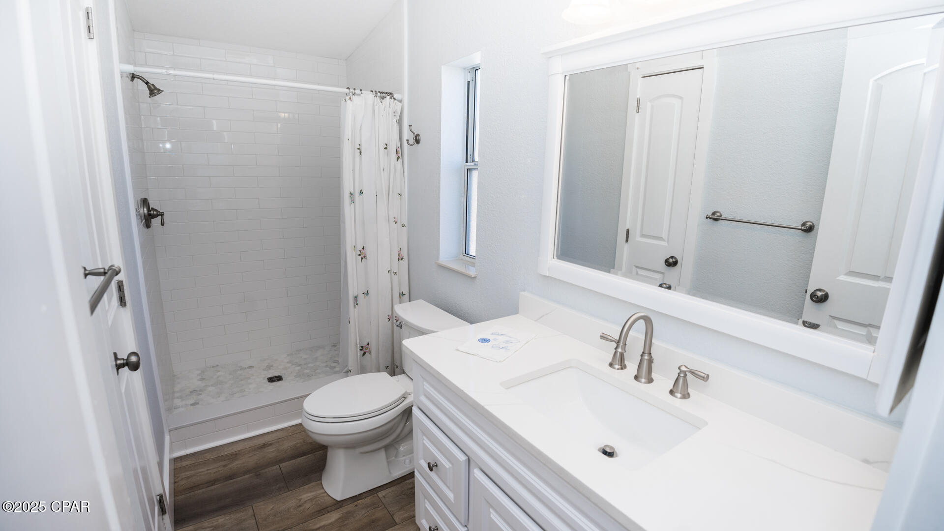 Scnufv9wvnm104rxws2wqdm1ozygabqexu86l__h De