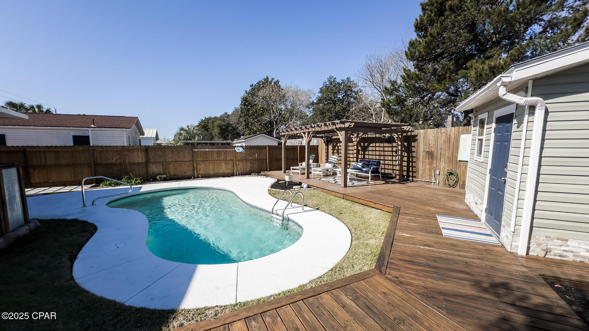 1yij7brxrhpsl4jv6plfvtam8ny Ftxer8o7s4 Vuca