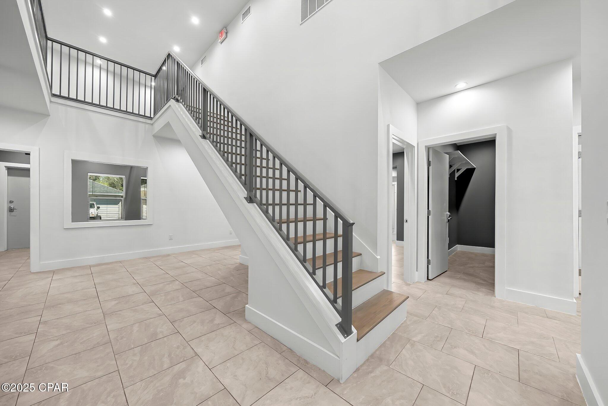 Nlahyjseimiq6ktsy_znyybktxqttnme4y0bahm2ozu