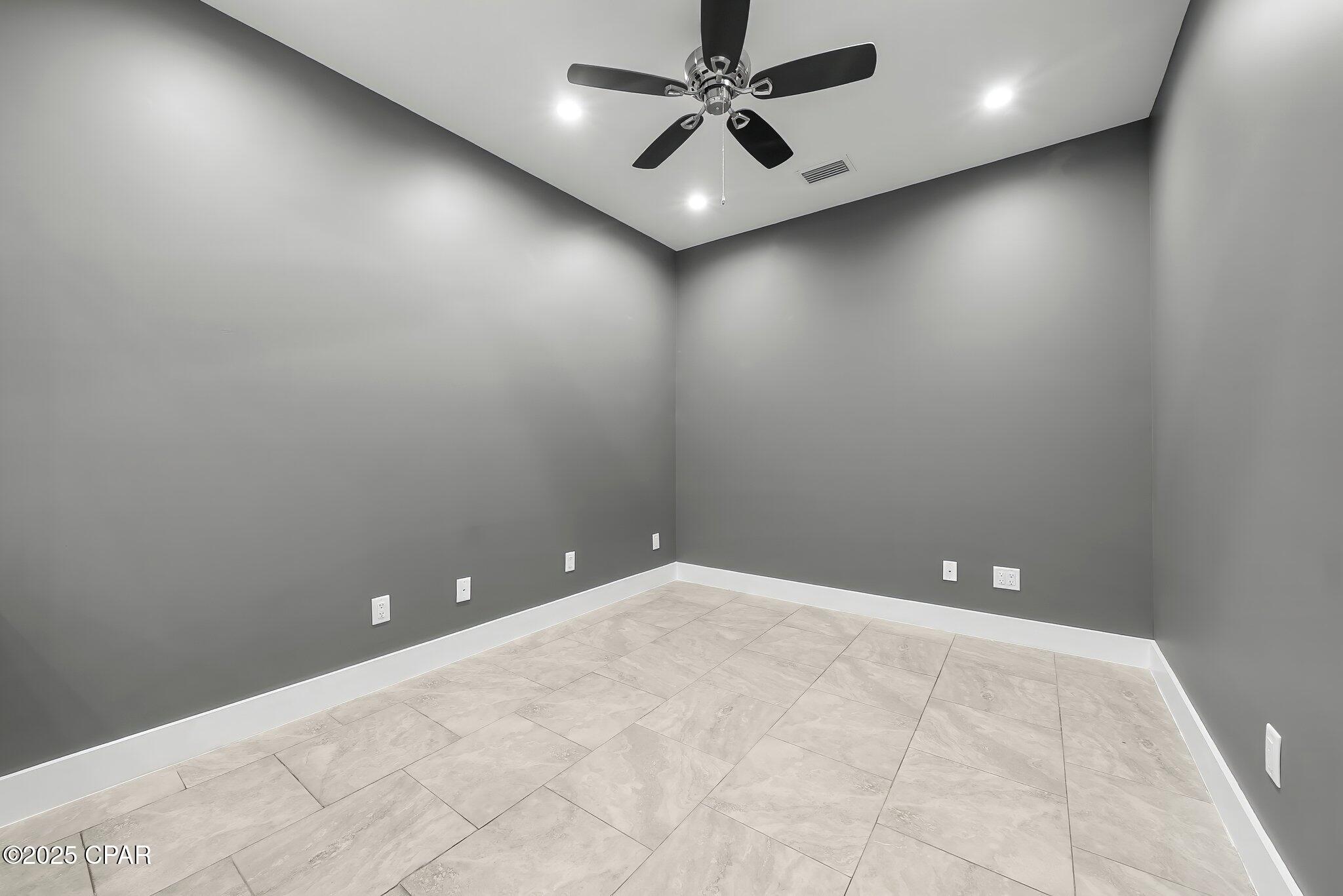 Uln86 F50unefxk0g2srrfmsg_1gsihjpyy3cvrpnfo