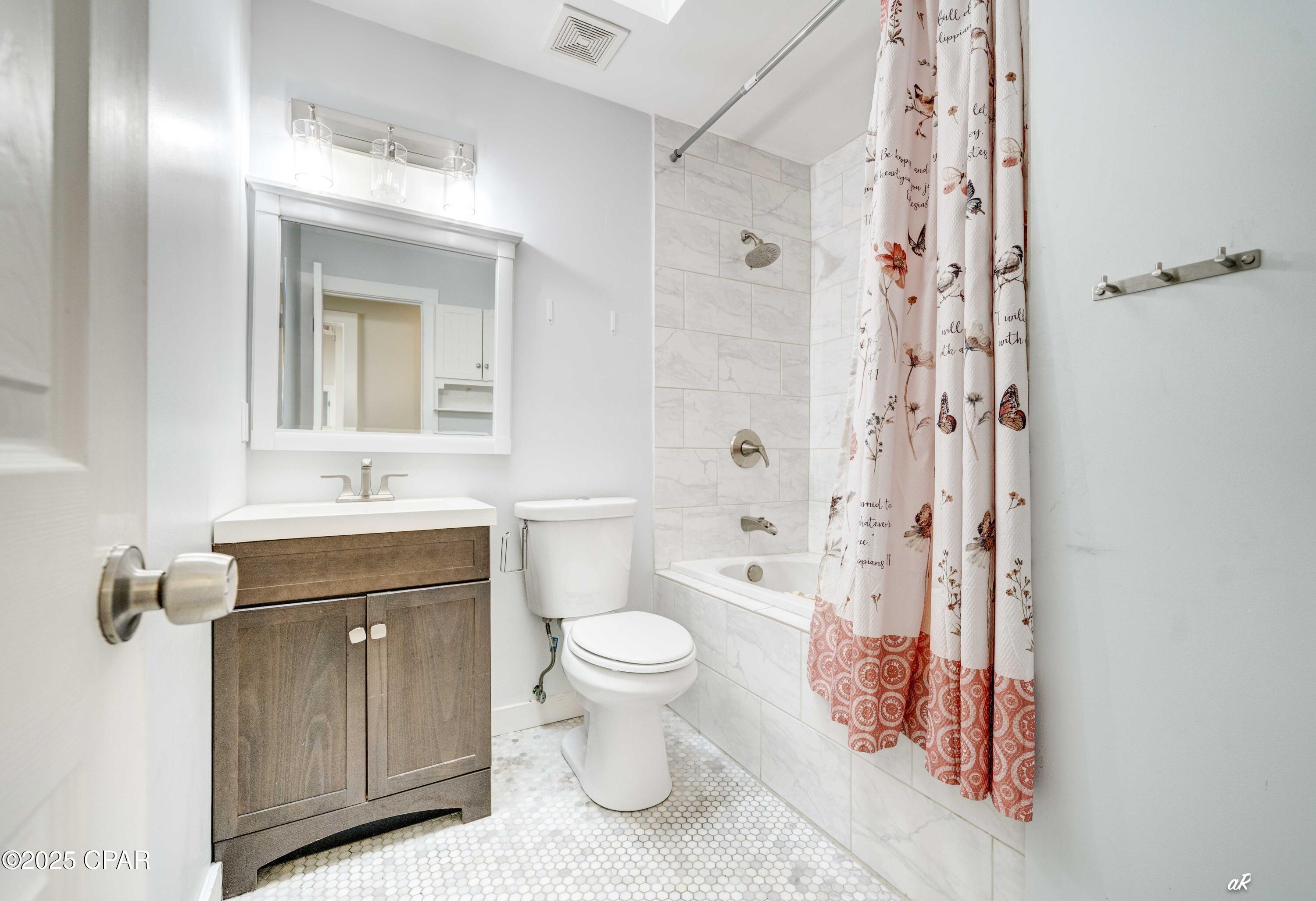 6_qn9idx1mmmqfiwqk6xexdqncpgcnjftelcj87tnd4