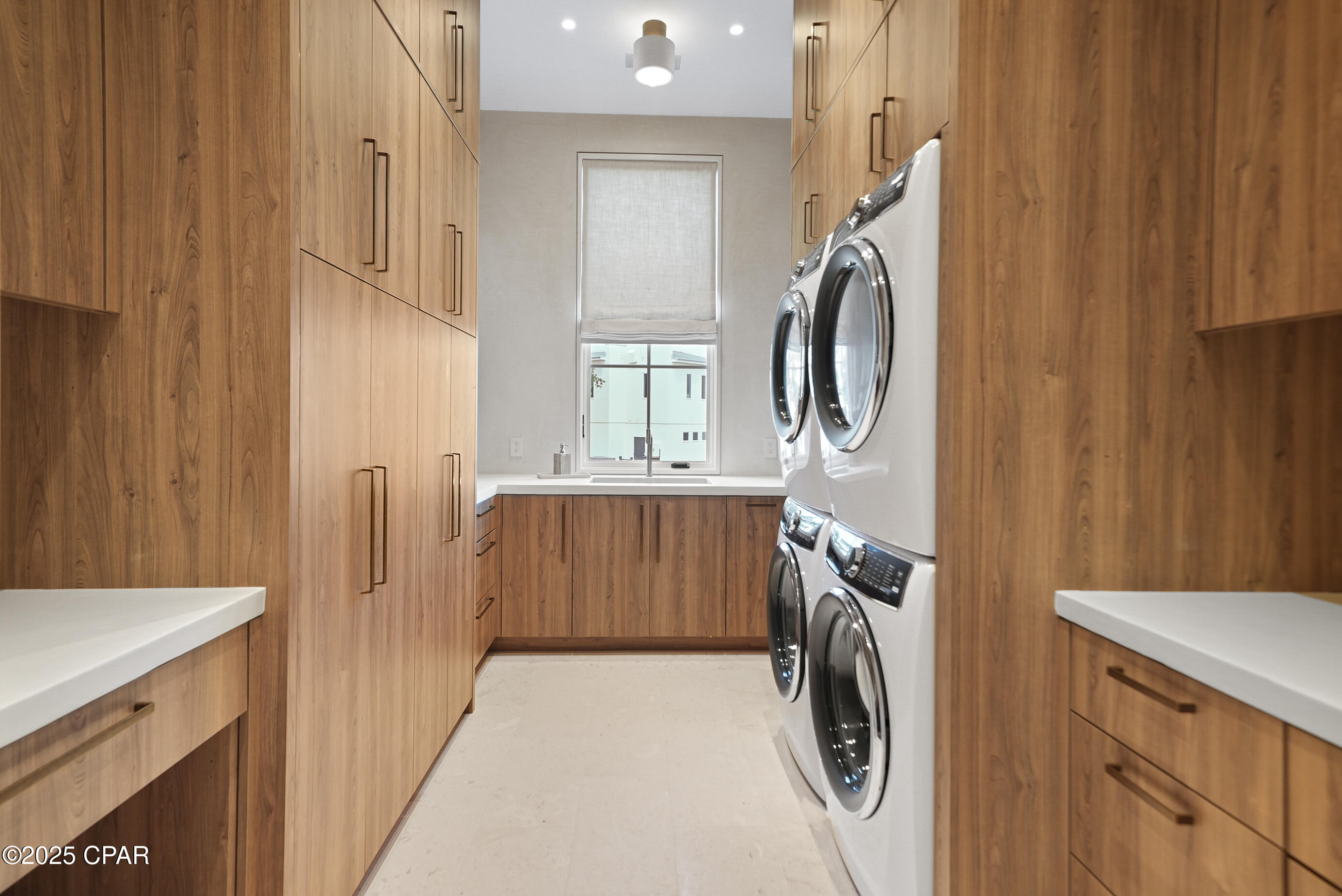 Vlv21x6sqqvzvxntimyuipiyydqp4tpt0zzstnmjcou