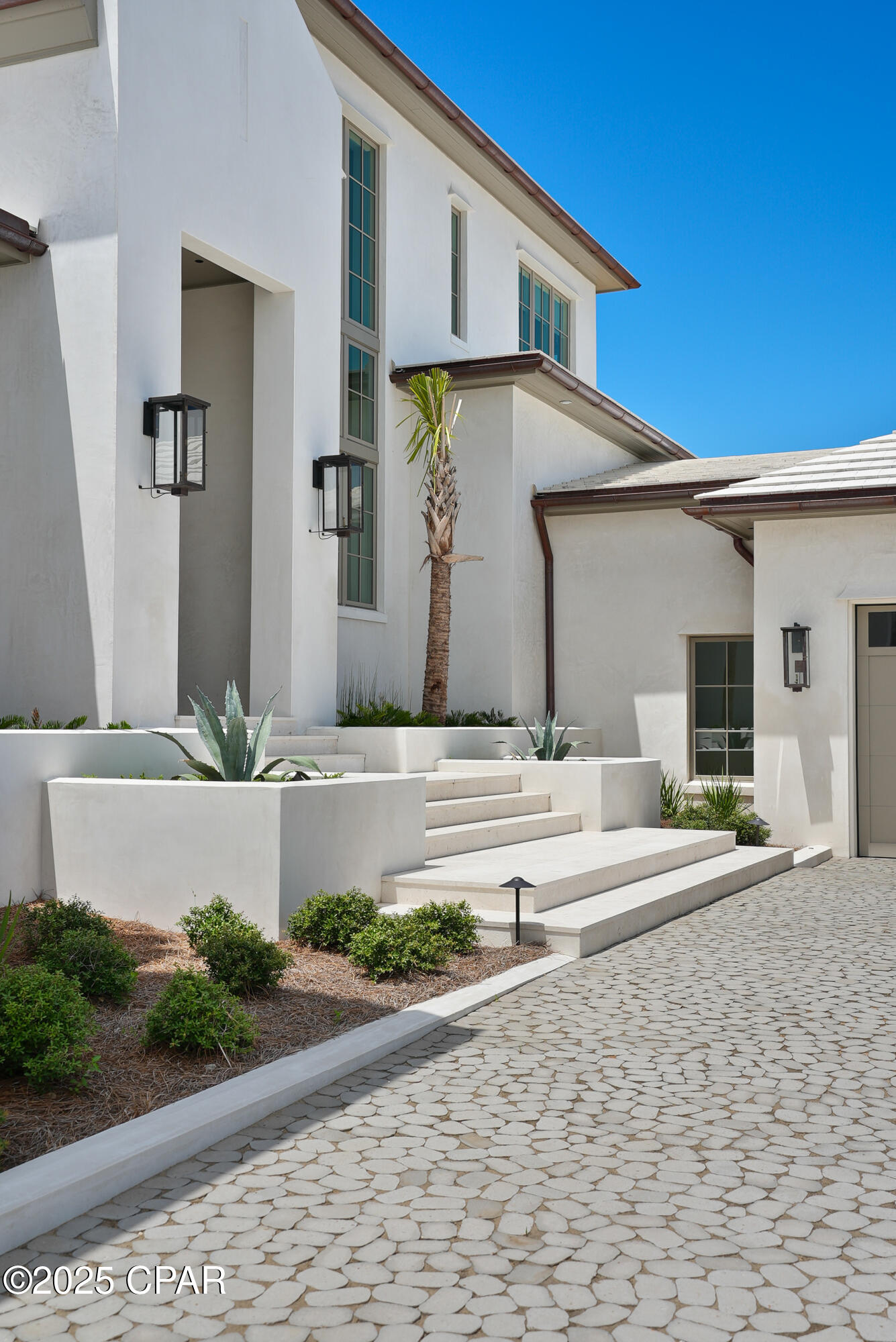 3zmcziru8vkuc6syajqth4qjjzl3t9_e4rdeecwn4te