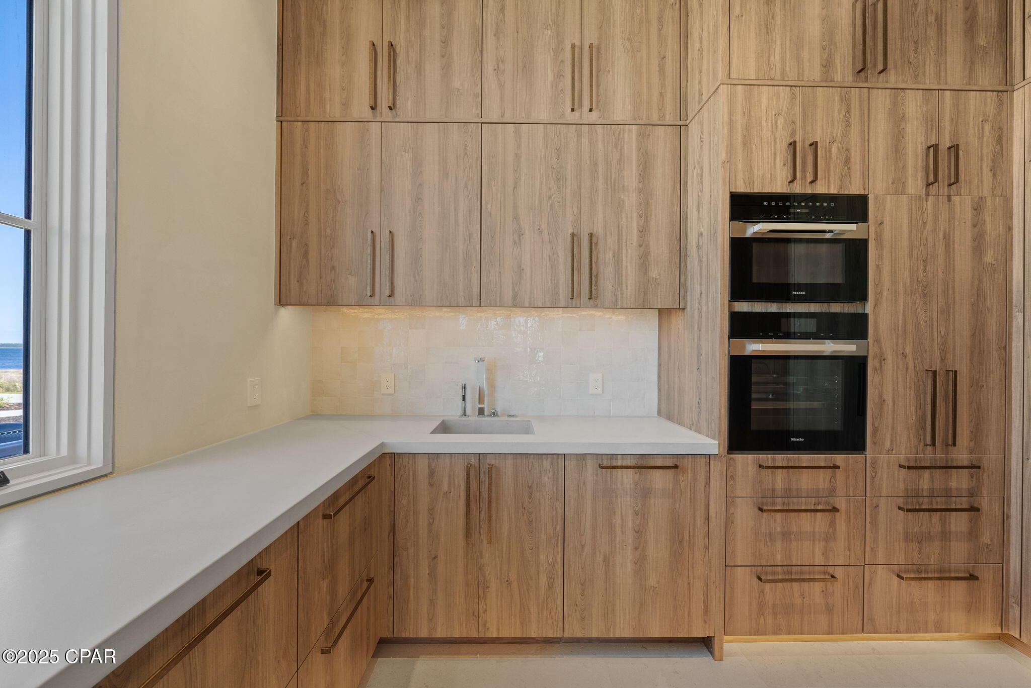 Teaorwcye Iwp0o3zulmi5ubwkruytk Knvxyrgfwyc