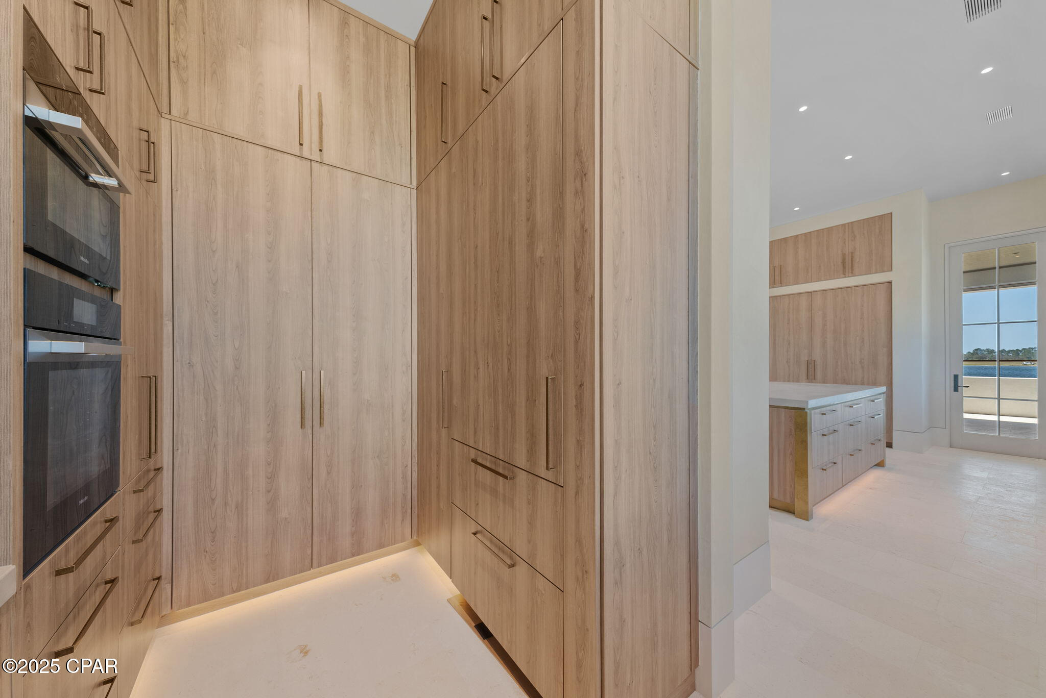 Xvp9jel0rtrap8qe_pb8gloakgmkpdktusq6jmgumos