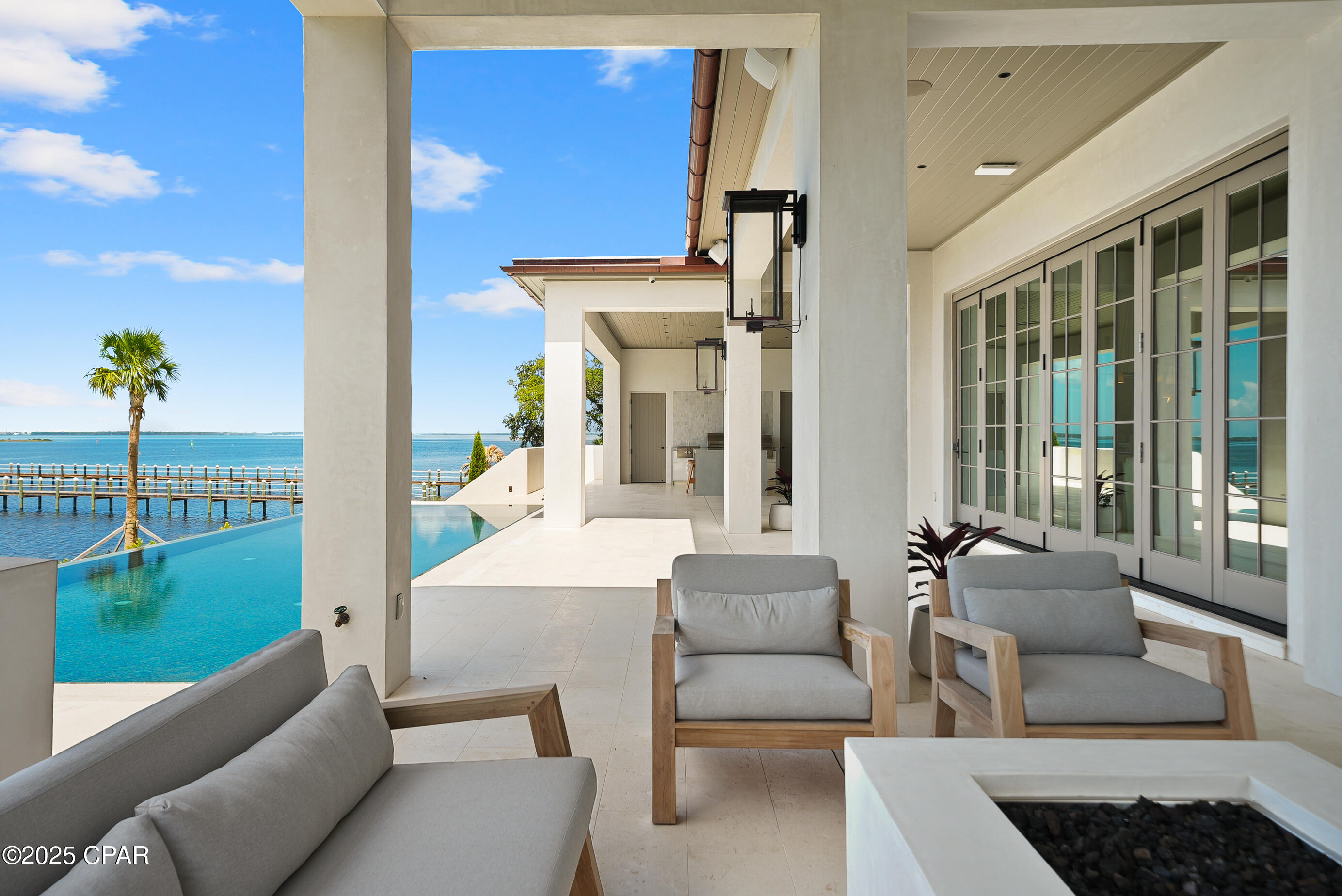 Ab001qsfp9z2kugtbenncmp3qoesjbfkcqgiwig_ 6m