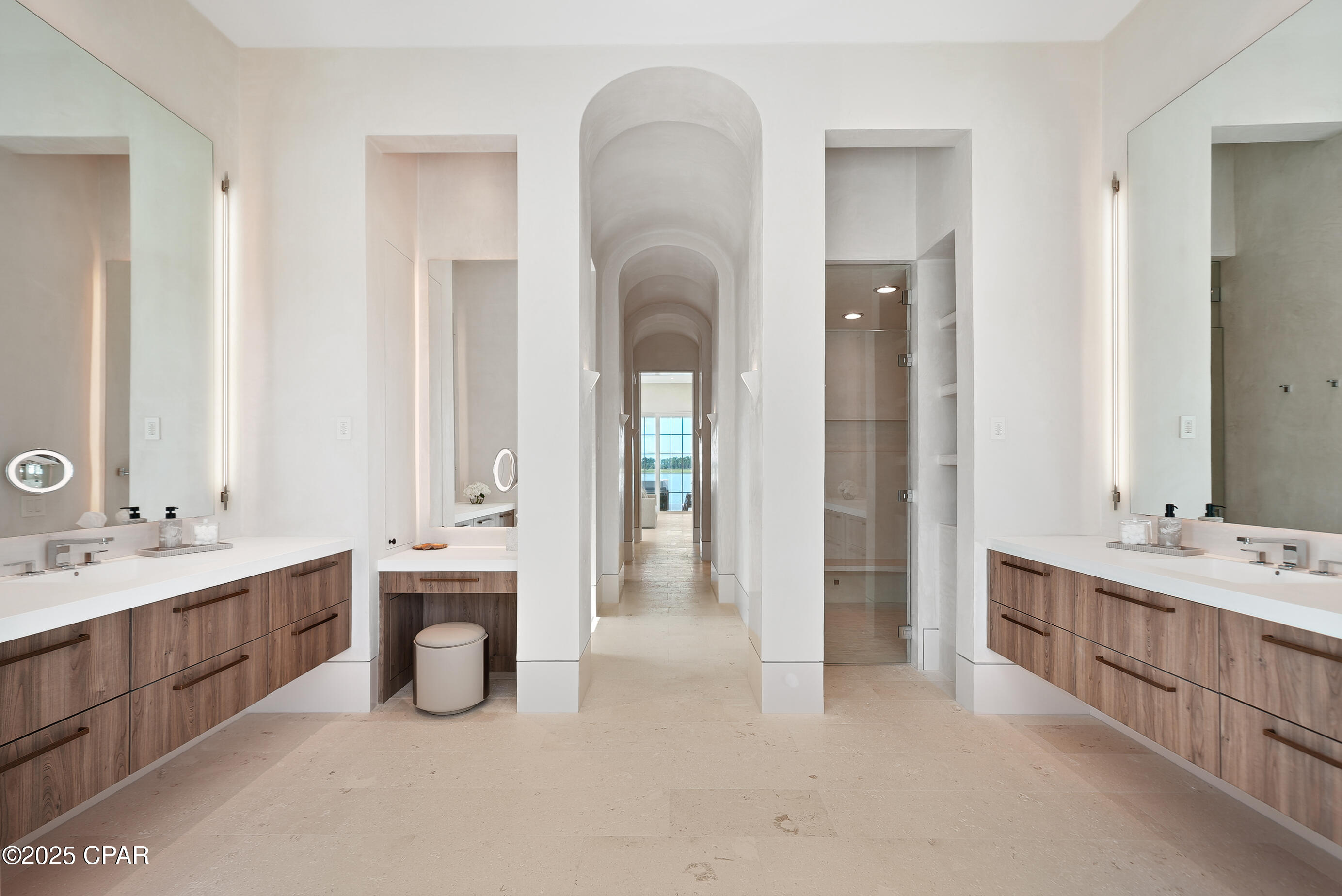 Ciw38qmaumeb5gqbrhnchsdhktnlvih1qr_i9od4guo