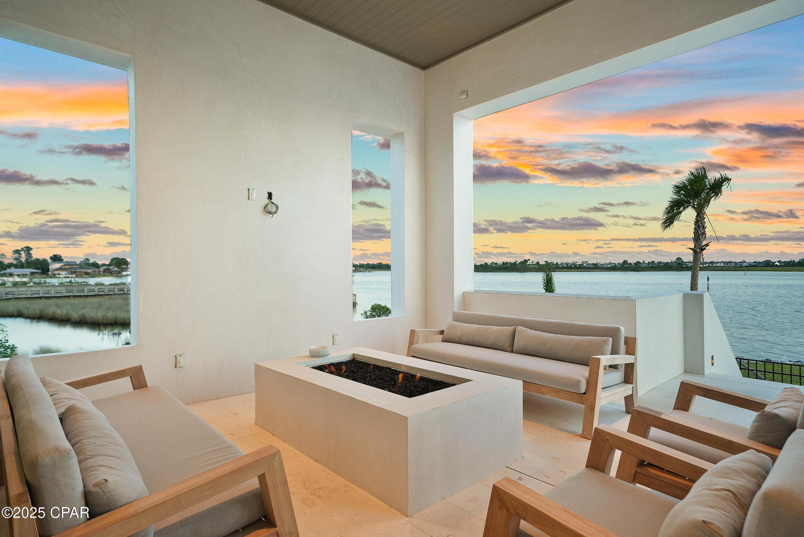 _live7aehbpj22bponpouueb6wwmhuo2xcuy7_rd9rm