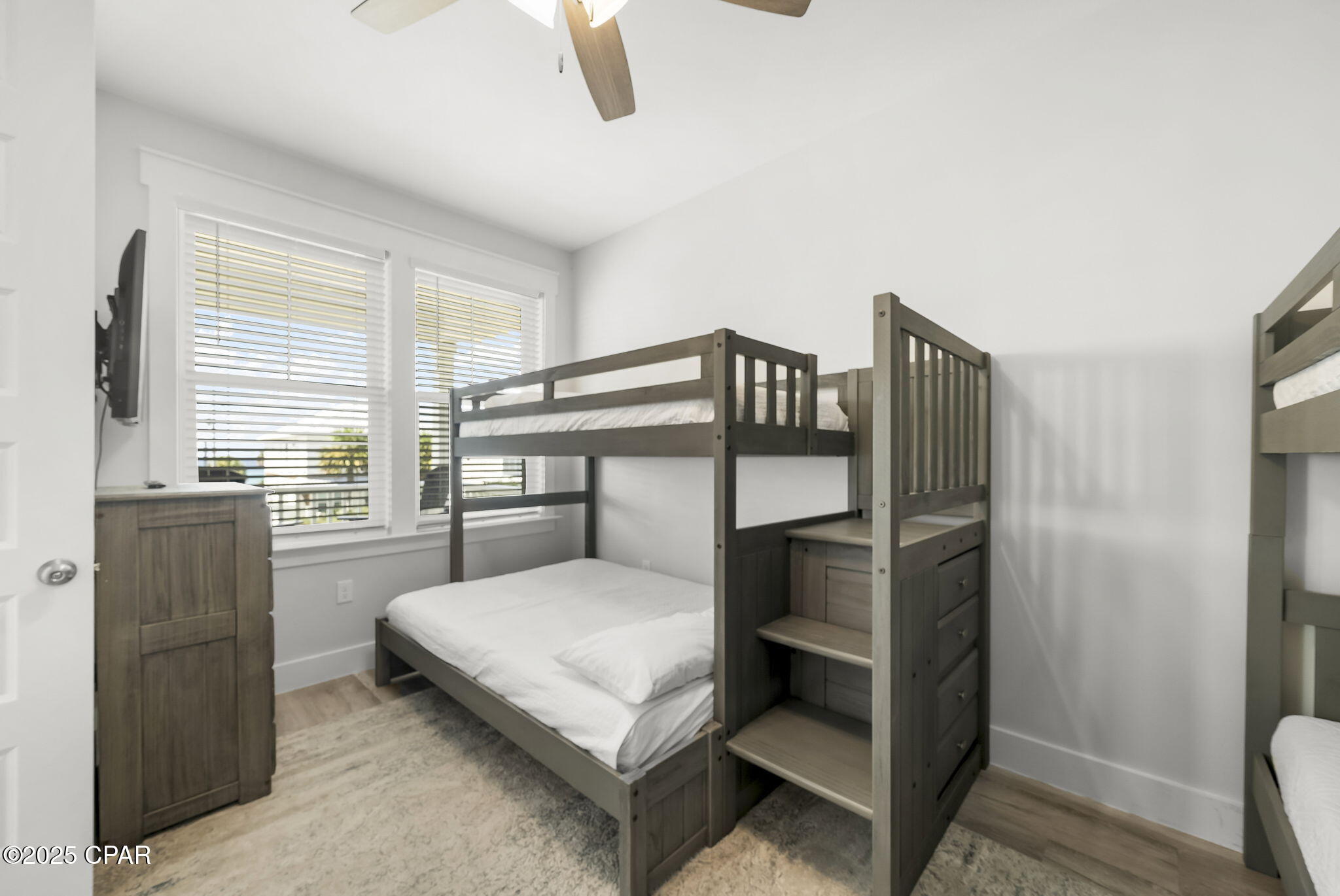 Ye74nm5nj17hdo9gdsojxhuafetcllff4zc8uy8gu1i