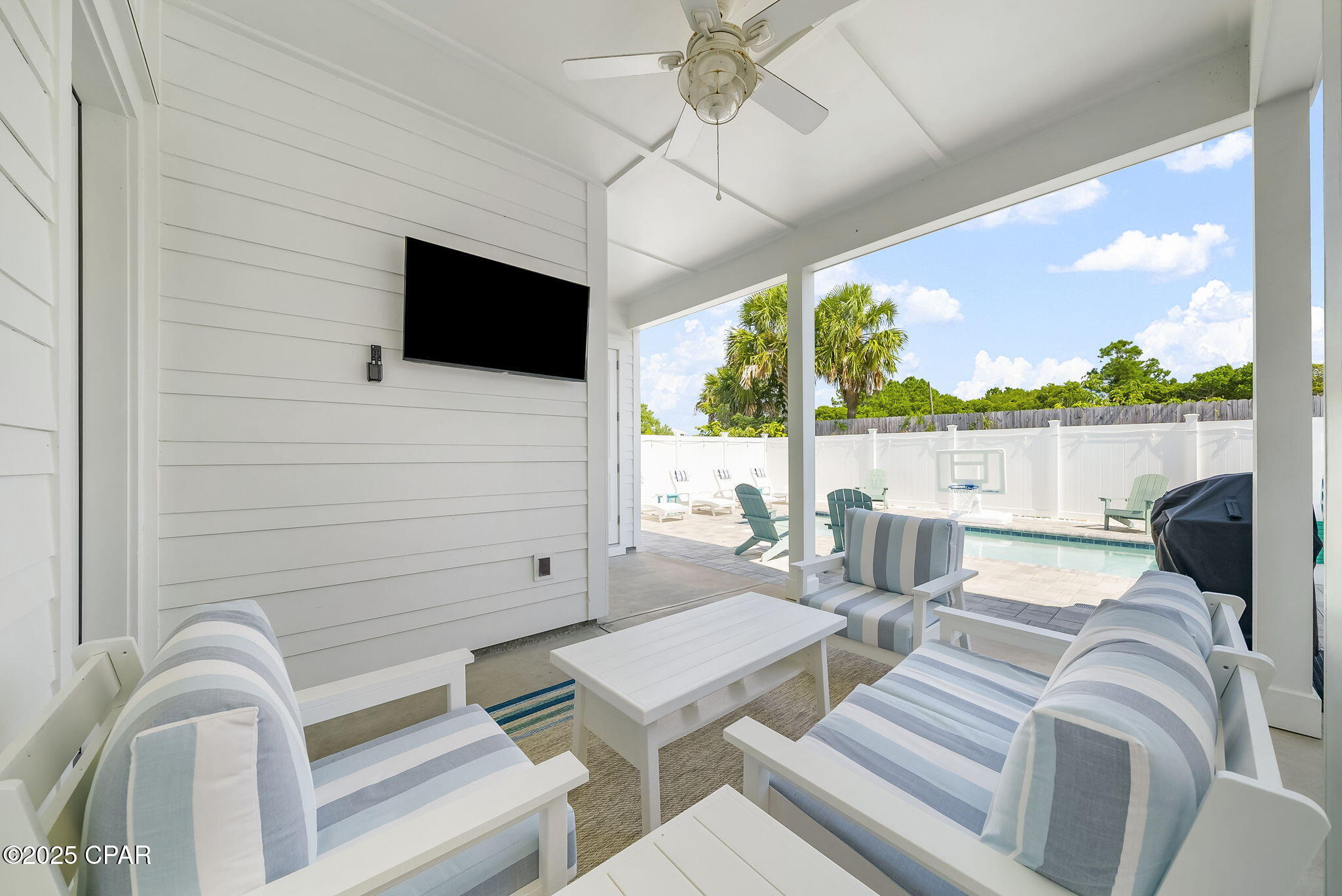 Image 46 For 19914 Front Beach Road