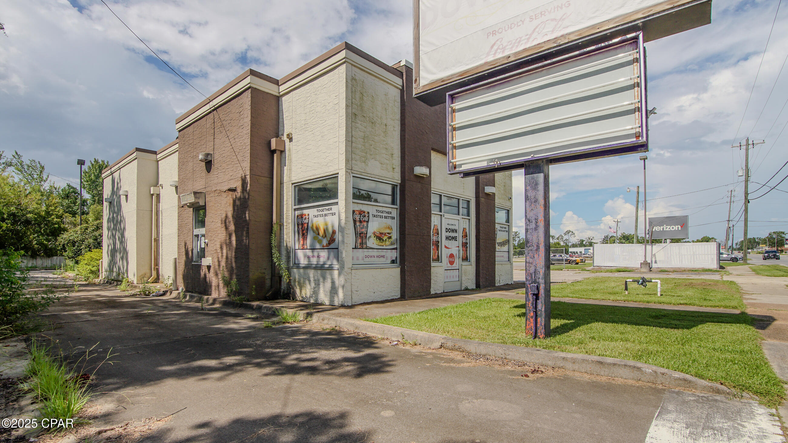 Image 8 For 20077 Central