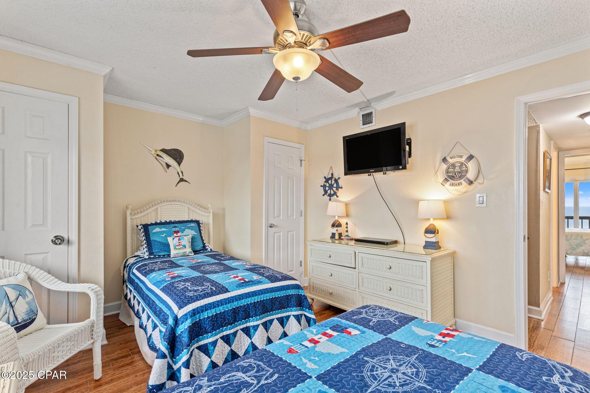 Cw_u1jdnbpez5qtiixeormg Tuzgisoliieuylr6v40