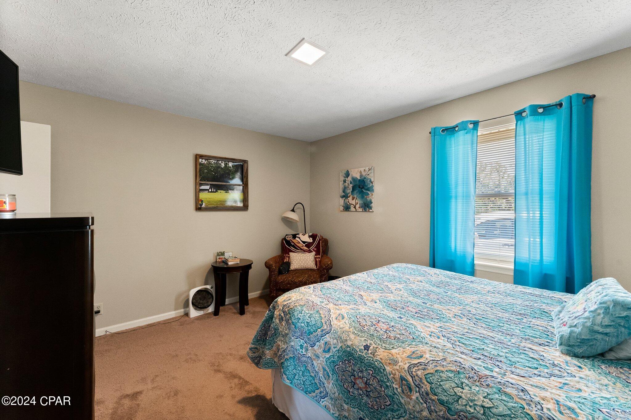 Image 25 For 806 Longwood Circle