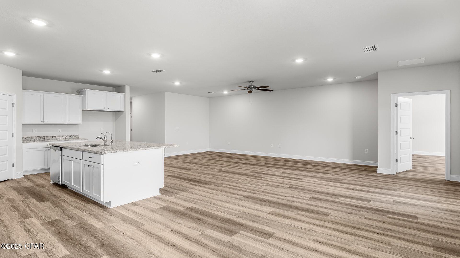 Image 10 For 136 Needle Rush Drive