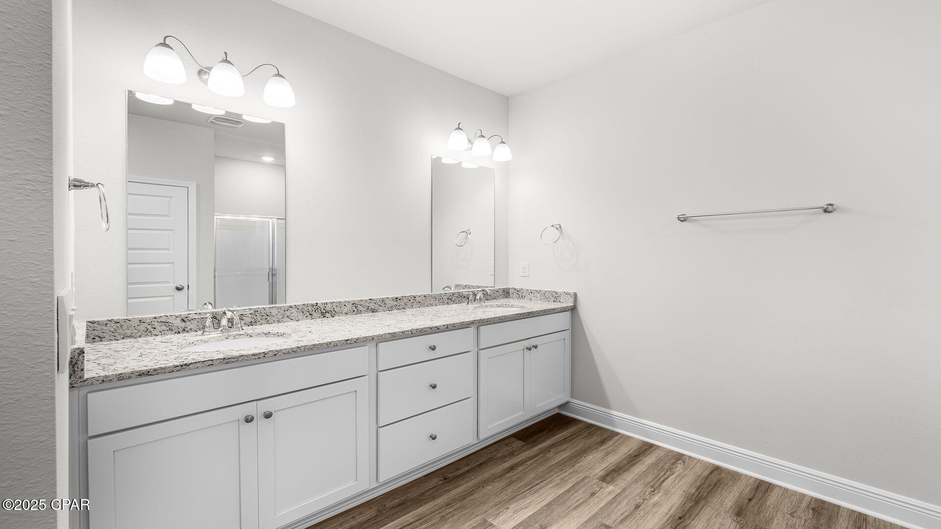 Image 18 For 136 Needle Rush Drive