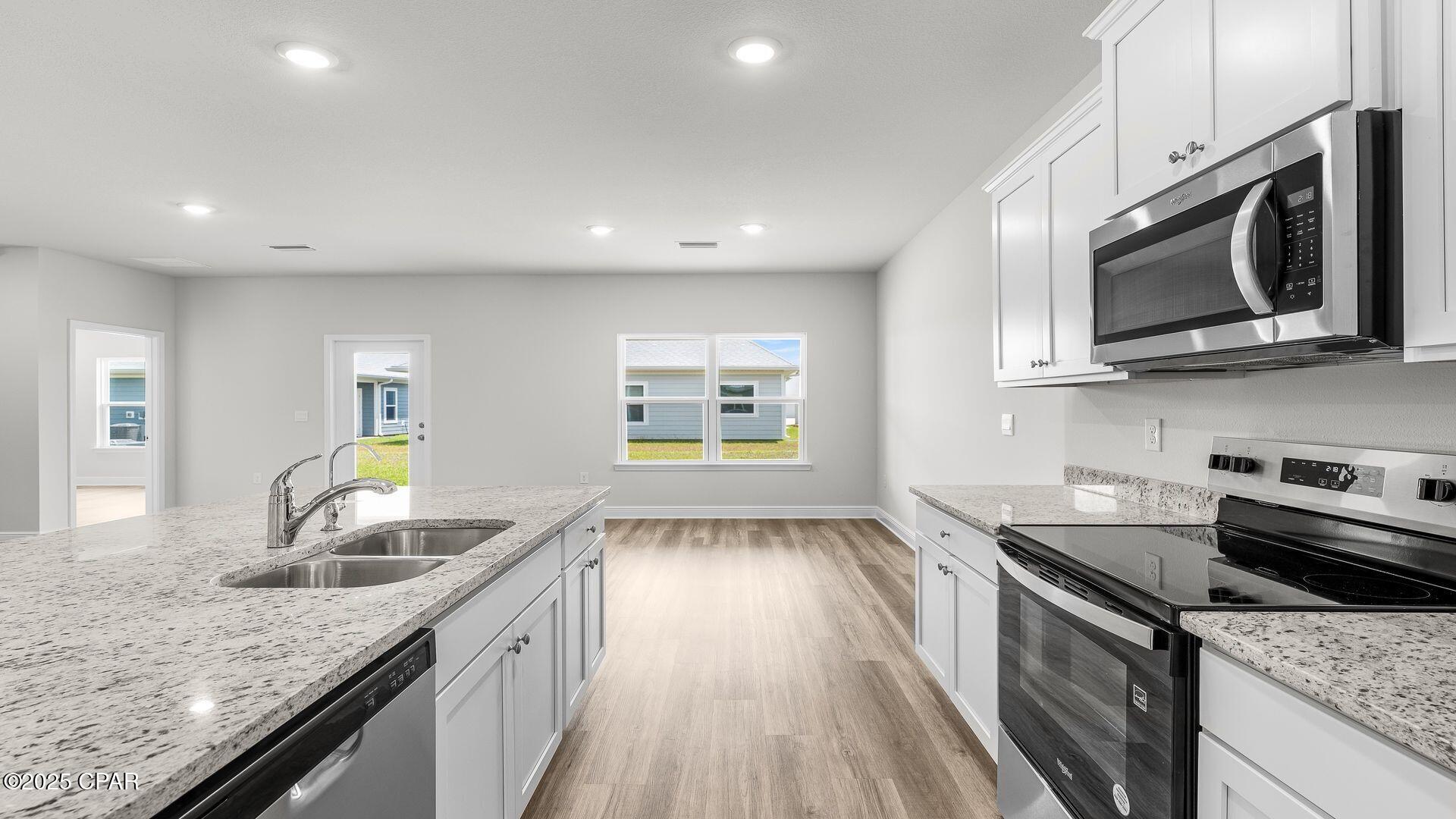 Image 9 For 136 Needle Rush Drive