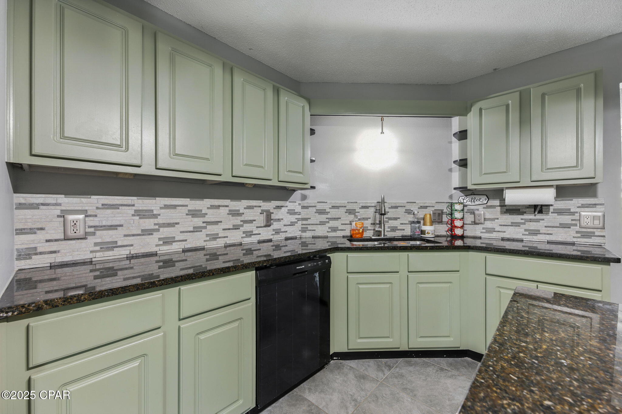 Uhn9ybocsbpumtut8tvvoch1ju5oysrzuqobmilwkhm