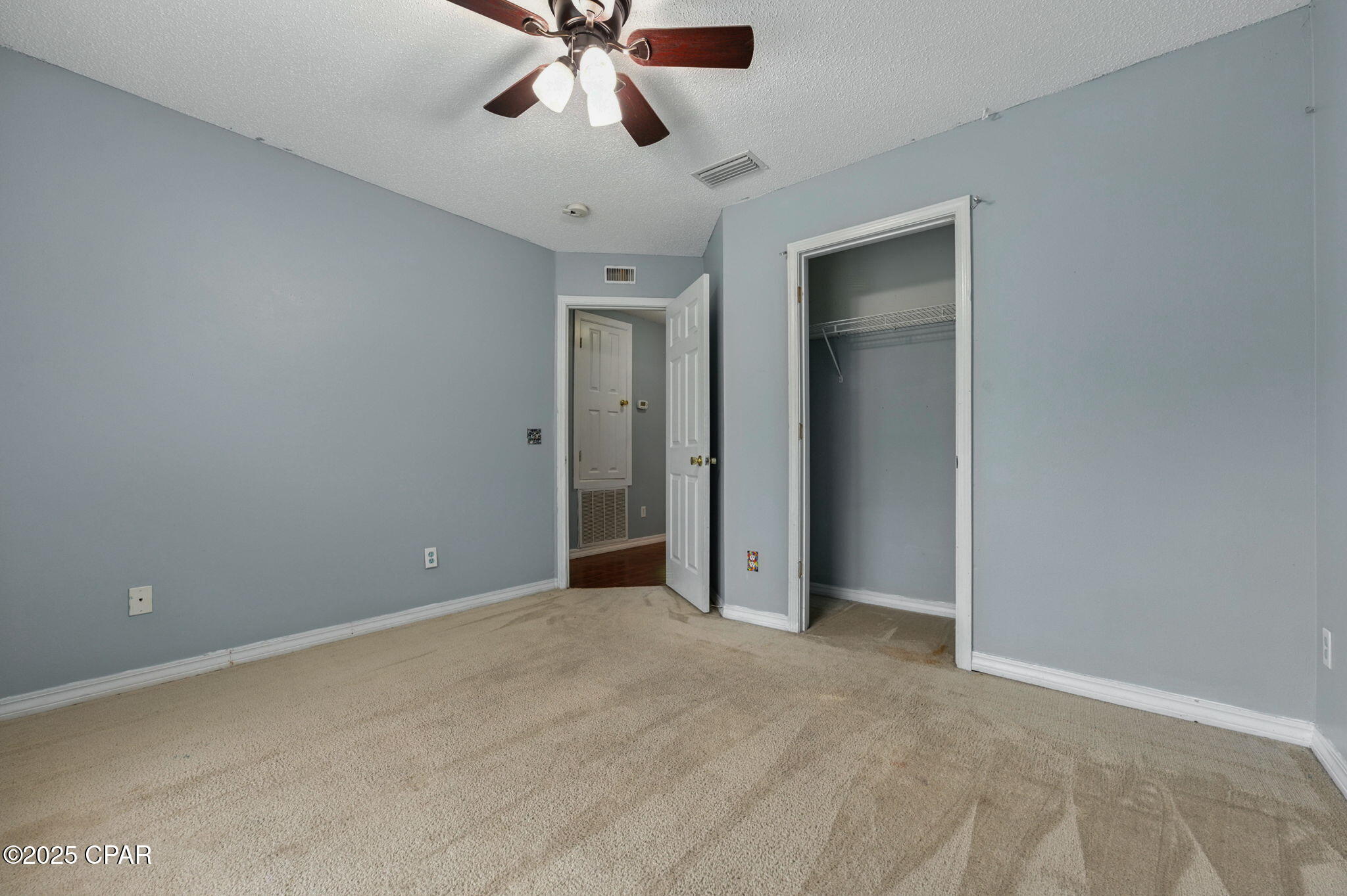 Qg0ylpzxgt7lpielknycywxhbhroa_b4eeg_1135hxw