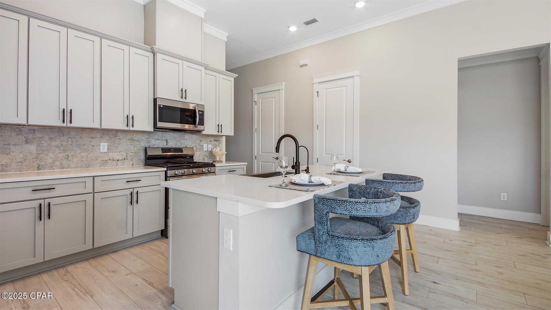 Image 9 For 860 Walsonham Drive