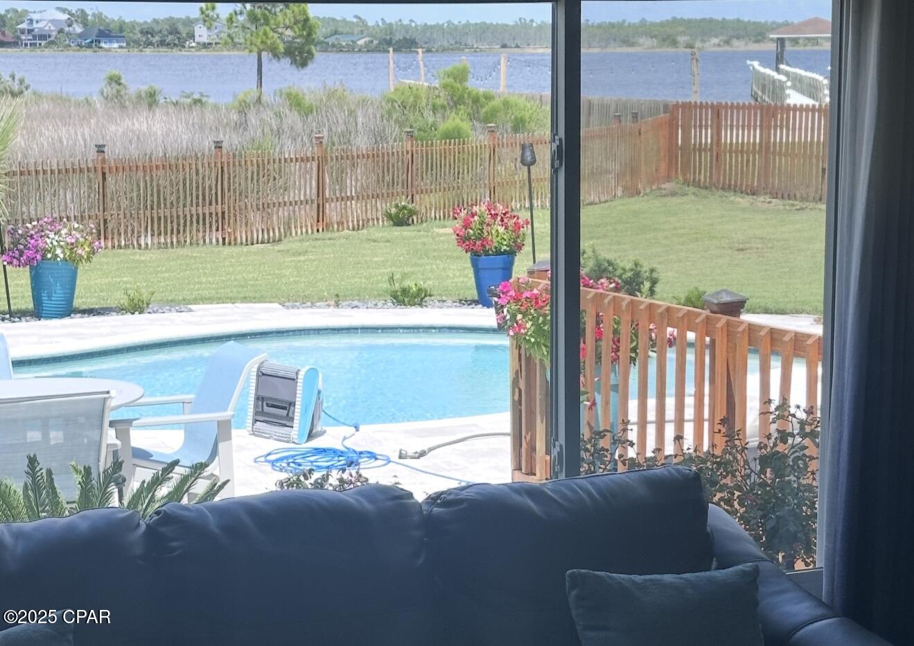 Cteh9hmwcusdqu_nslmqinptohi1ugvtp_kcgwwjkdw